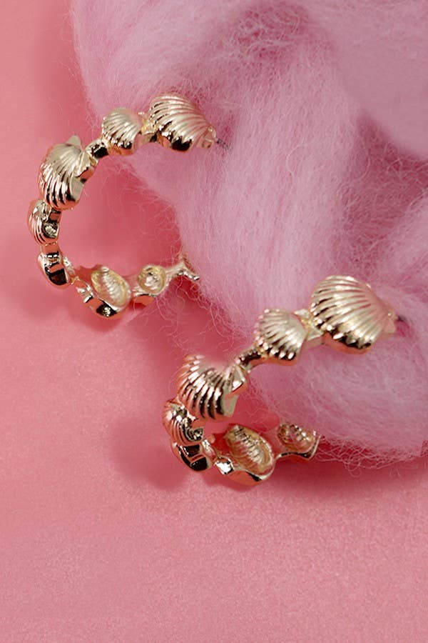 SEASHELL HOOP EARRINGS