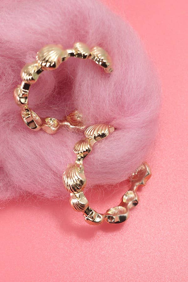 SEASHELL HOOP EARRINGS