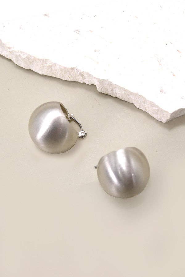 ROUND PUFFED HUGGIE HOOP EARRINGS