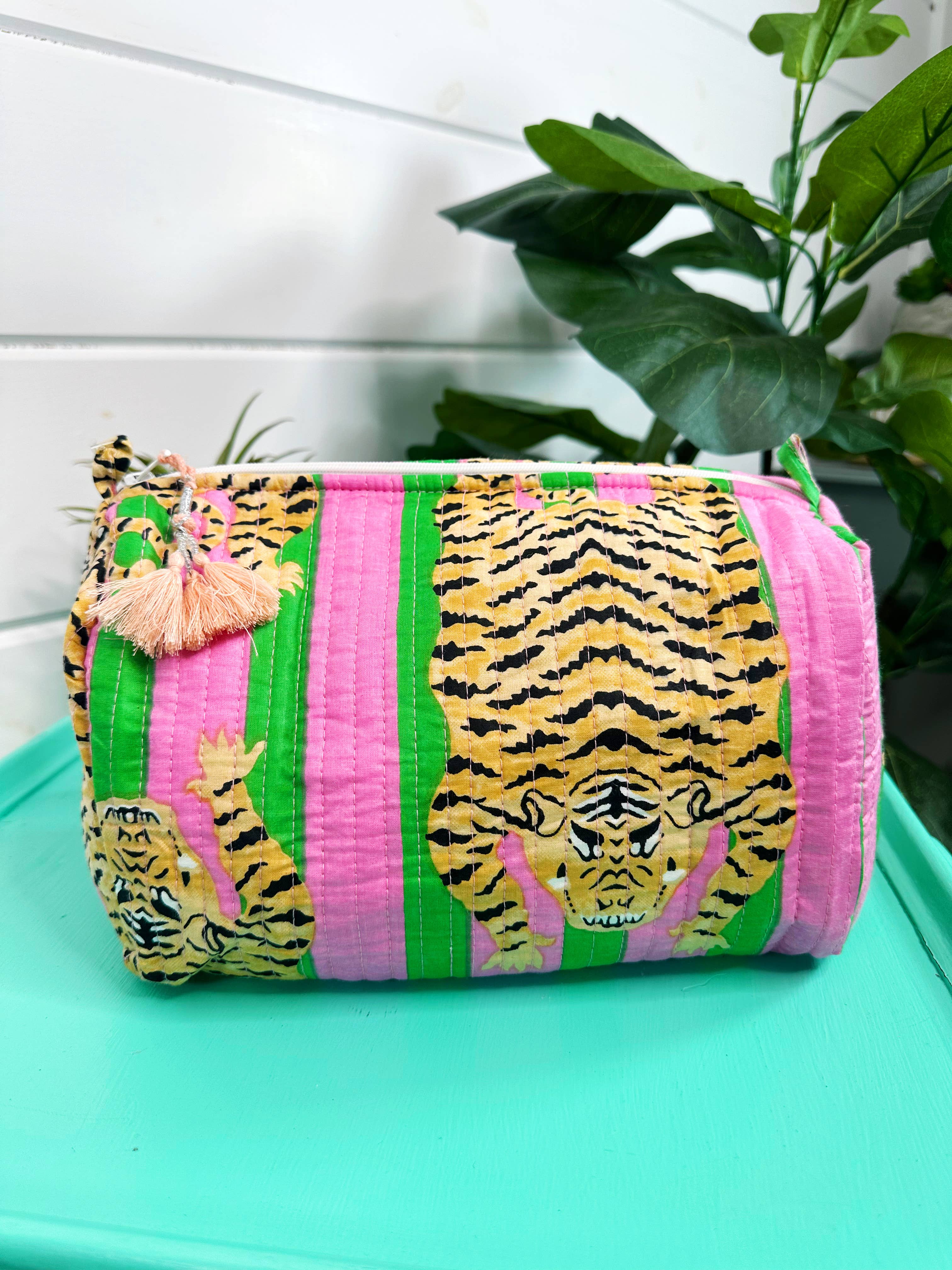 Tiger Large Print Quilted Makeup Bags