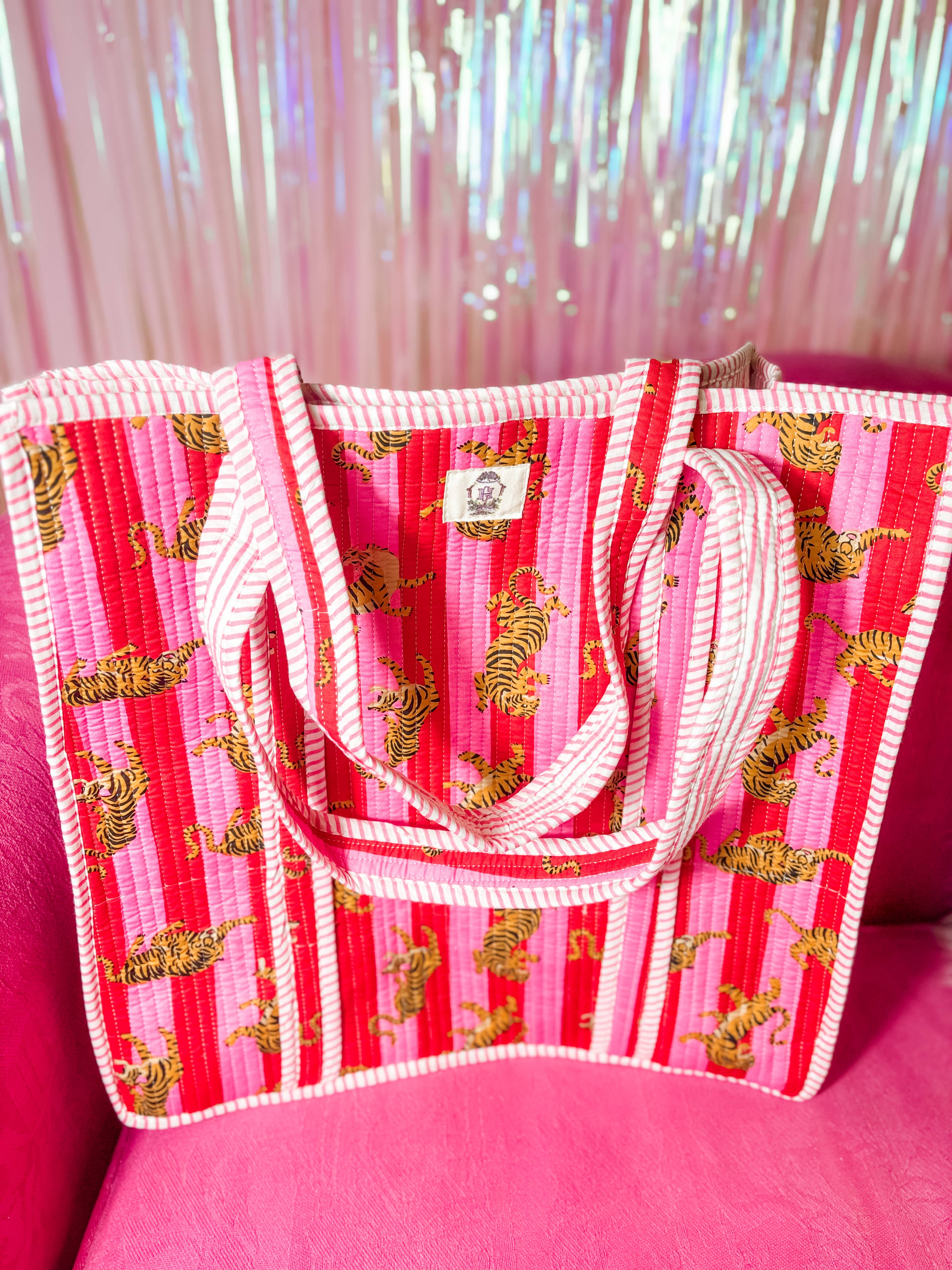 Tiger Lily | Regular Quilted Tote Bag 