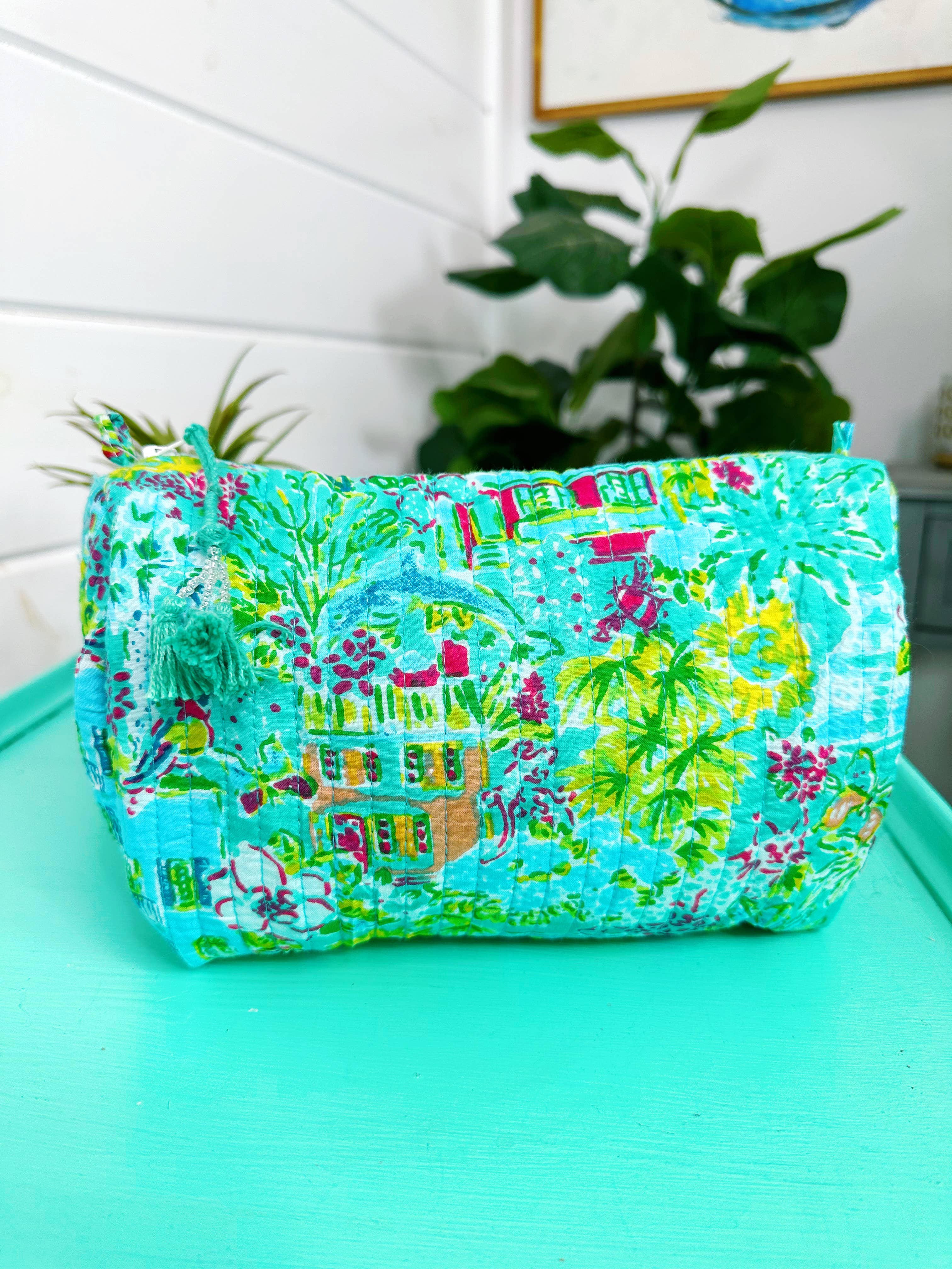 Southern town Quilted Toiletry Bag