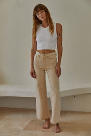 White Ready to Move Top