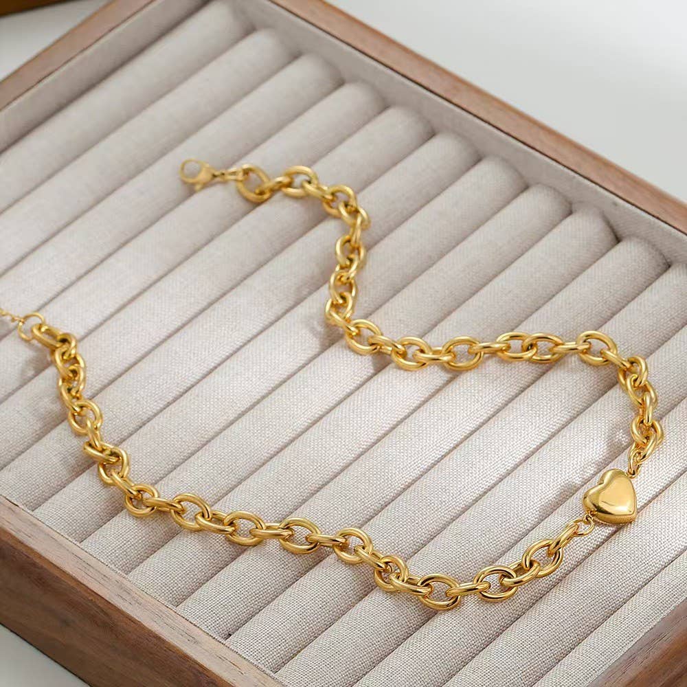 18K STAINLESS STEEL TARNISH FREE HEART NECKLACE | 40NK351: Gold