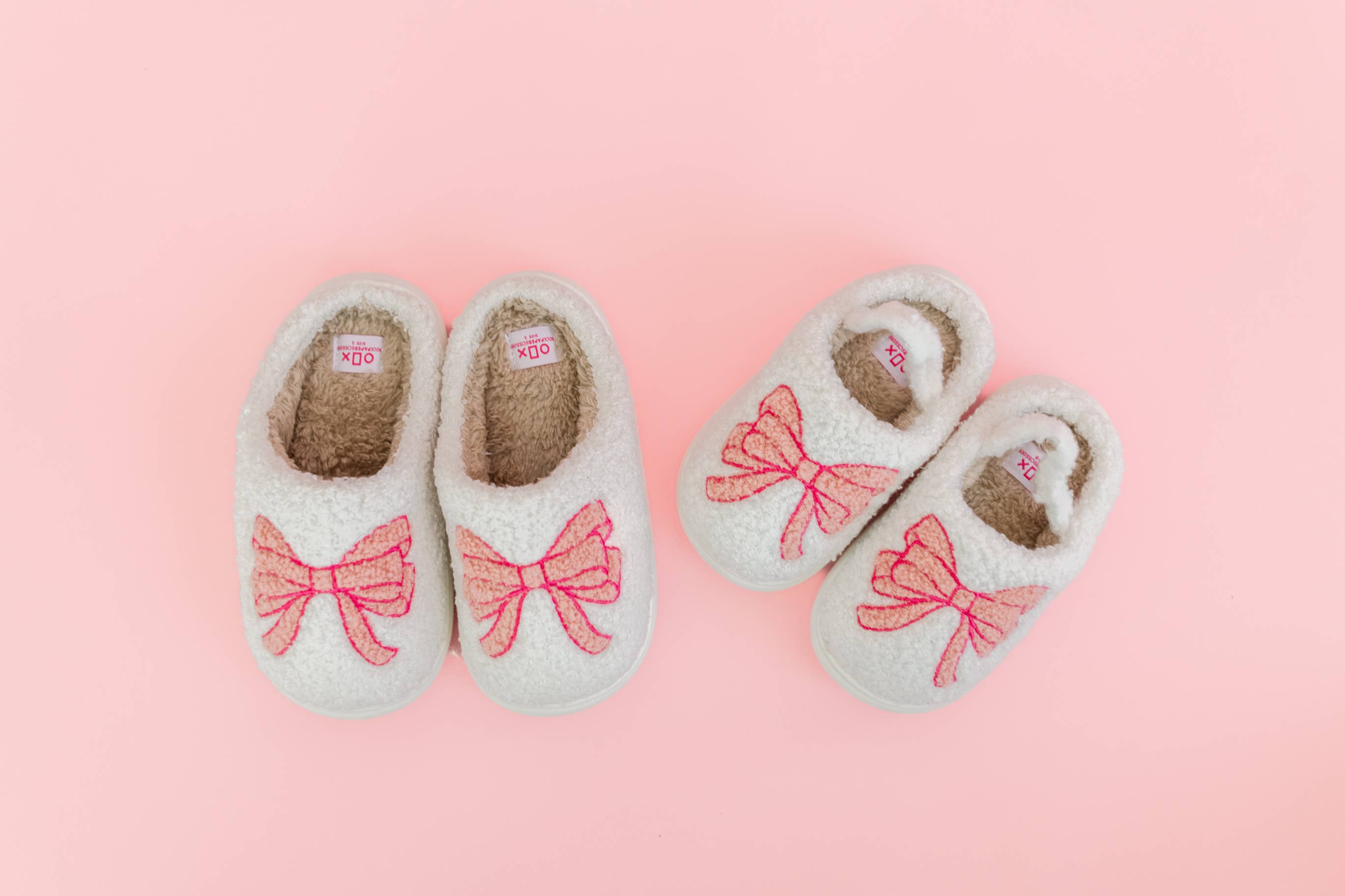 Toddler/Kid Fuzzy Plush Slippers w/ Pink Bow