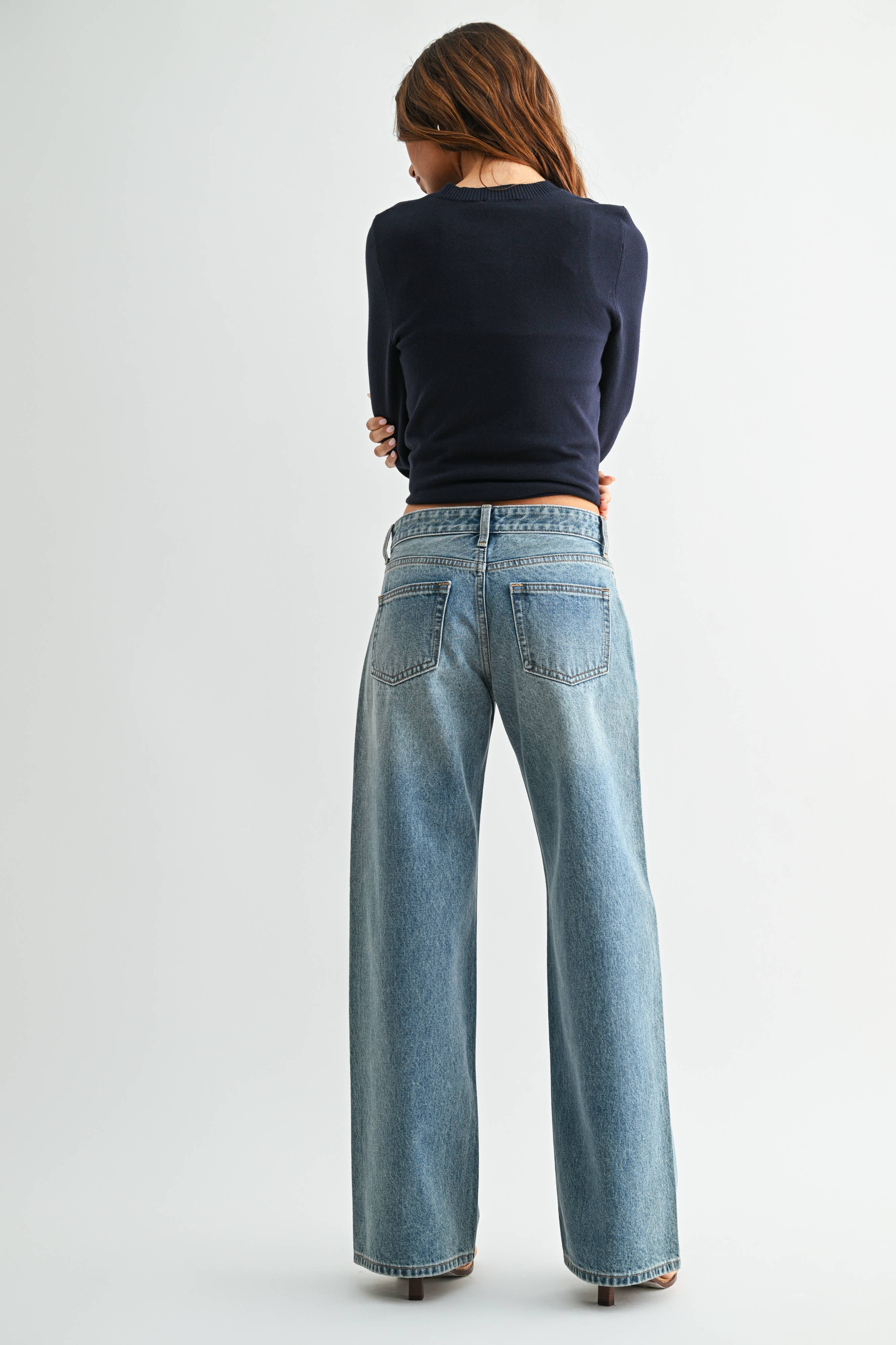 Medium Baggy Wide Leg Jean