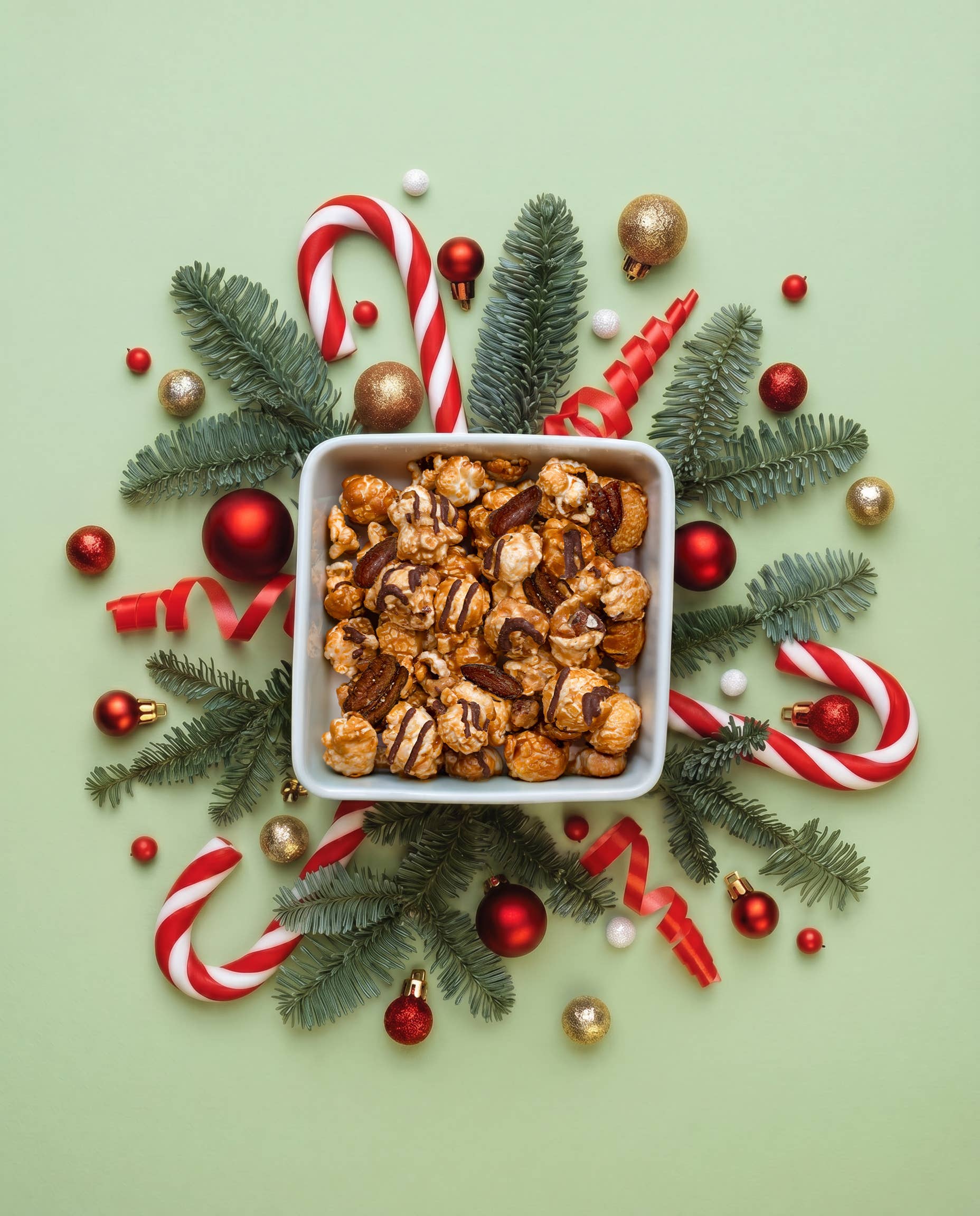 Reindeer Crunch Popcorn Cylinder