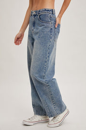 Lt. Wash Balloon Jeans
