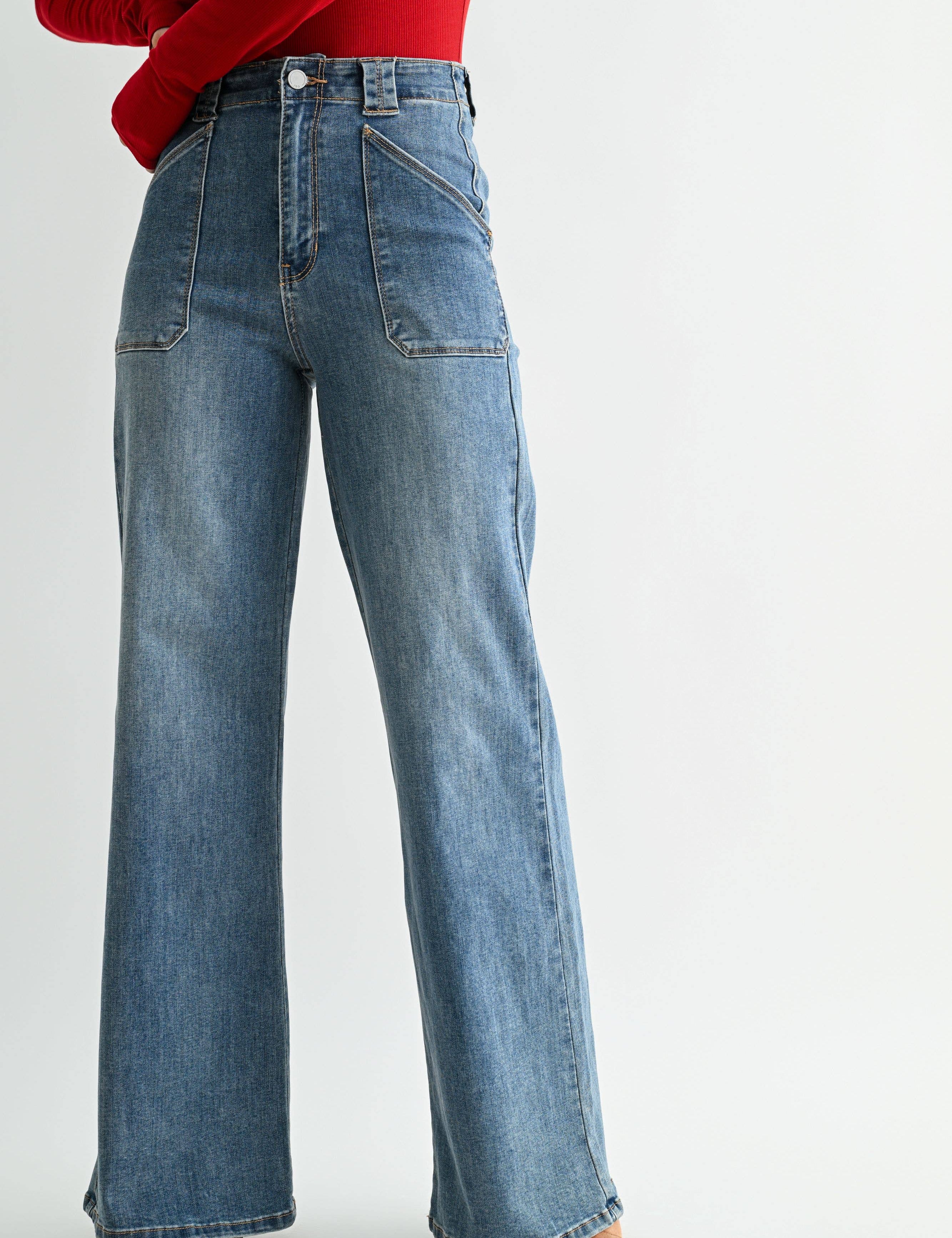 Patch Pocket Wide Leg Flare — front pockets