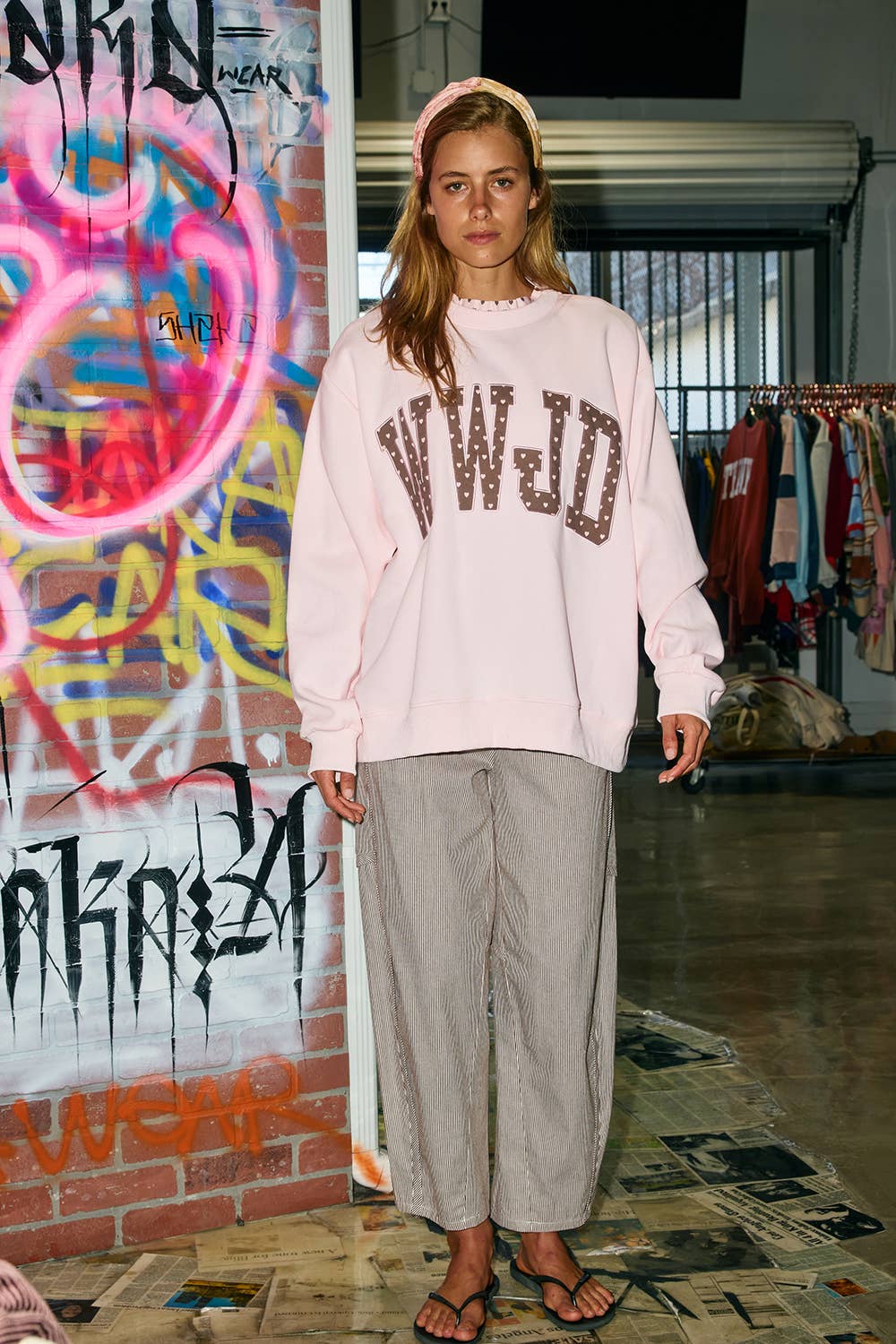 WWJD Heart Printed Mockneck — view 9