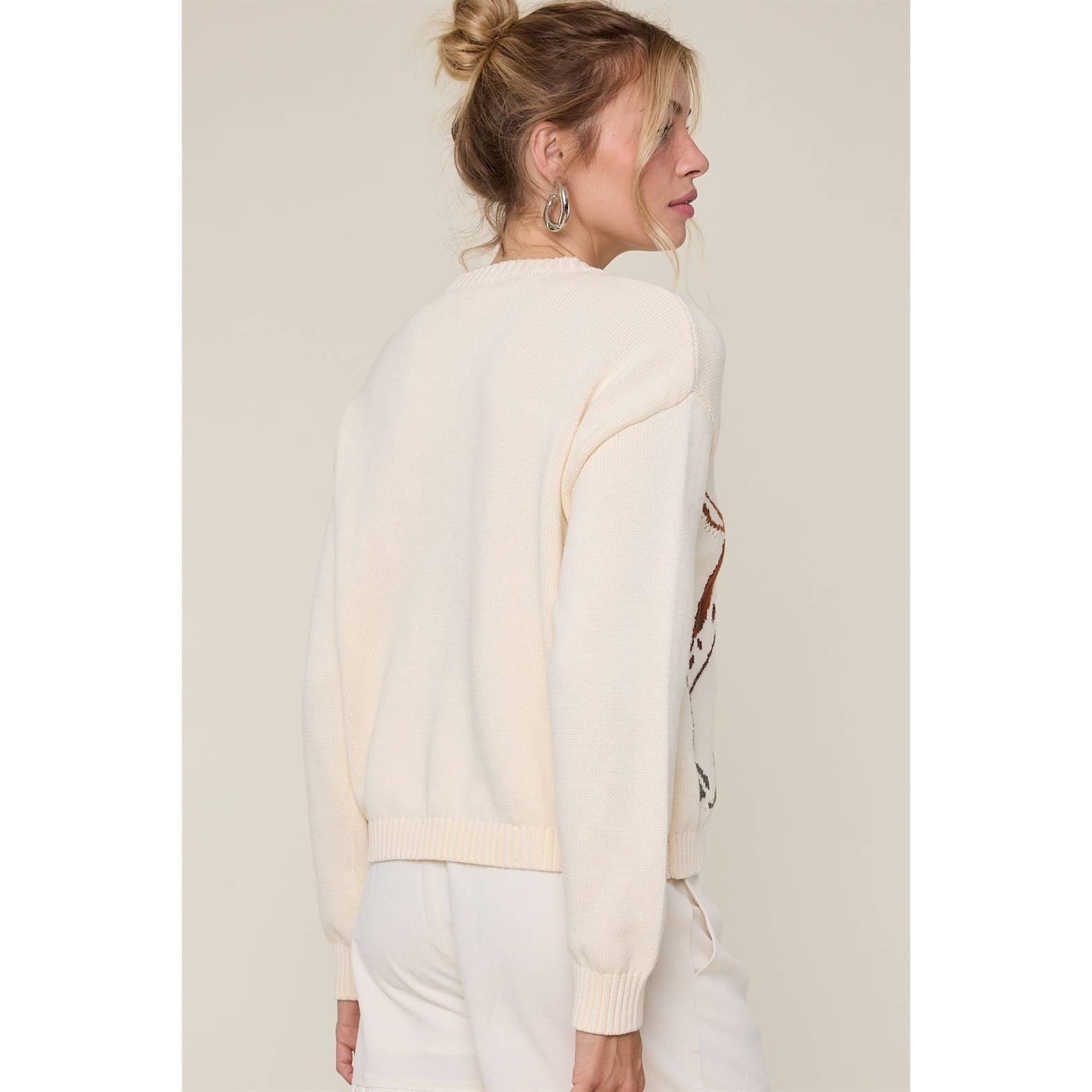 Beagle Graphic Sweater