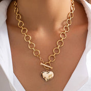 NOTABLE HAMMERED HEART FRONT TOGGLE NECKLACE | 40NK9476: Silver