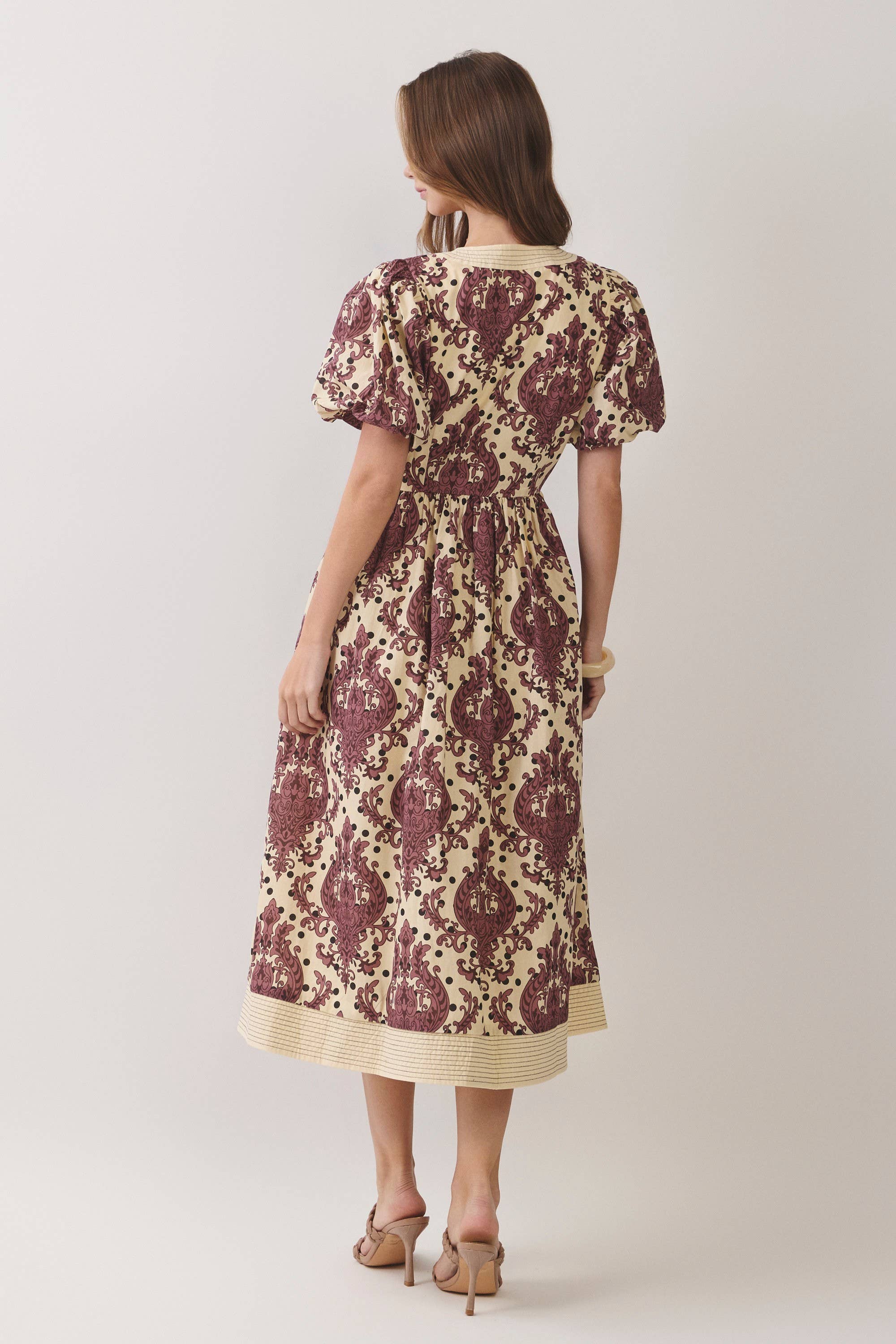 Cream & Burgundy Paisley Midi Dress showing front zipper closure