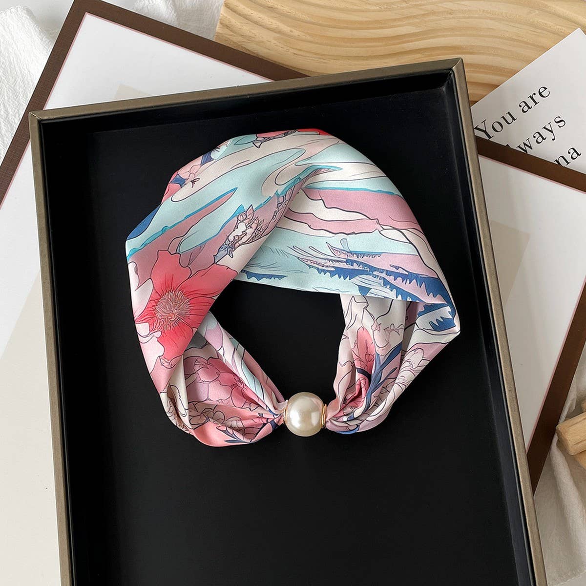 Silky Pink Scarf Necklace With Pearl