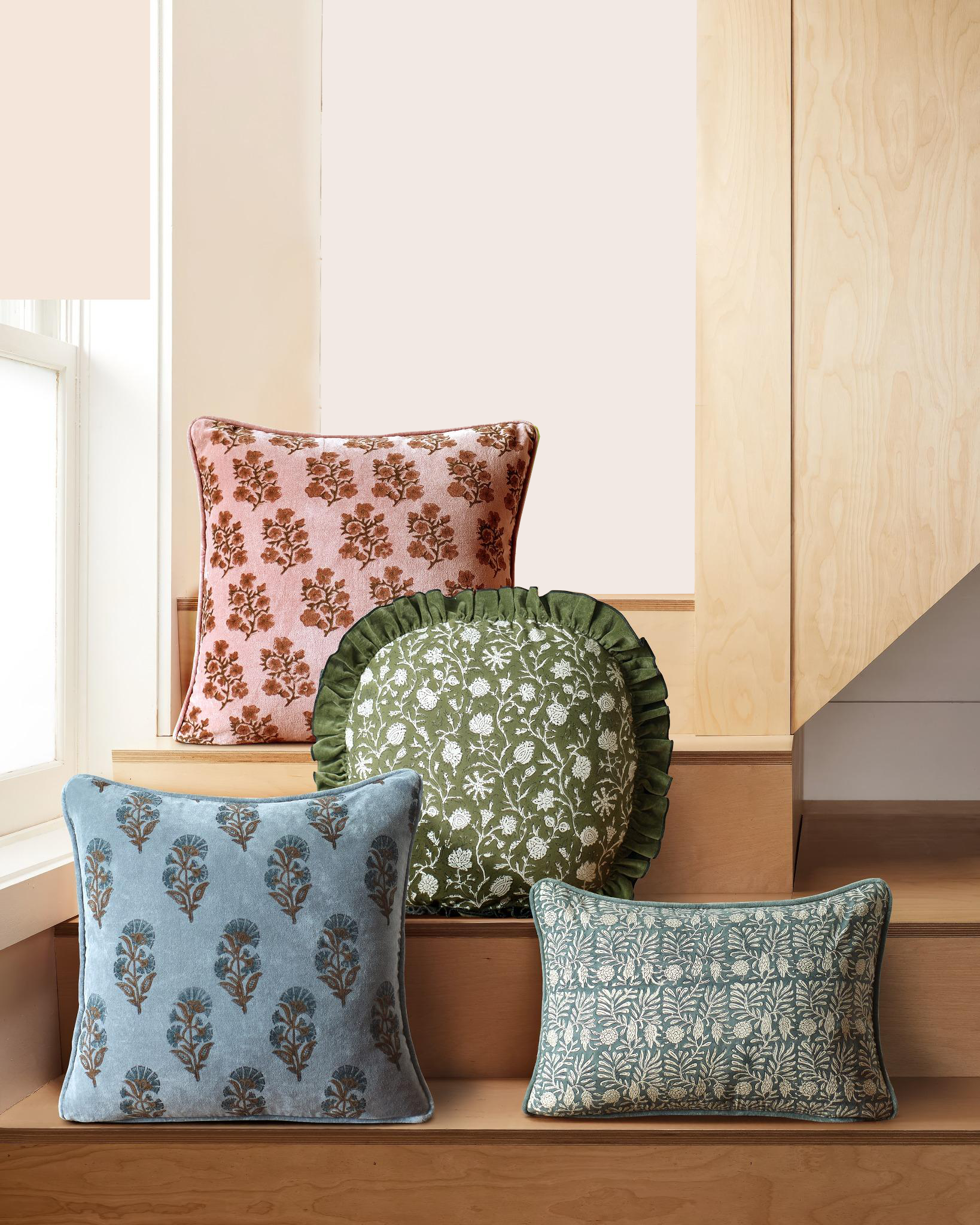 Block Print Vel Mughal Flower Pillow