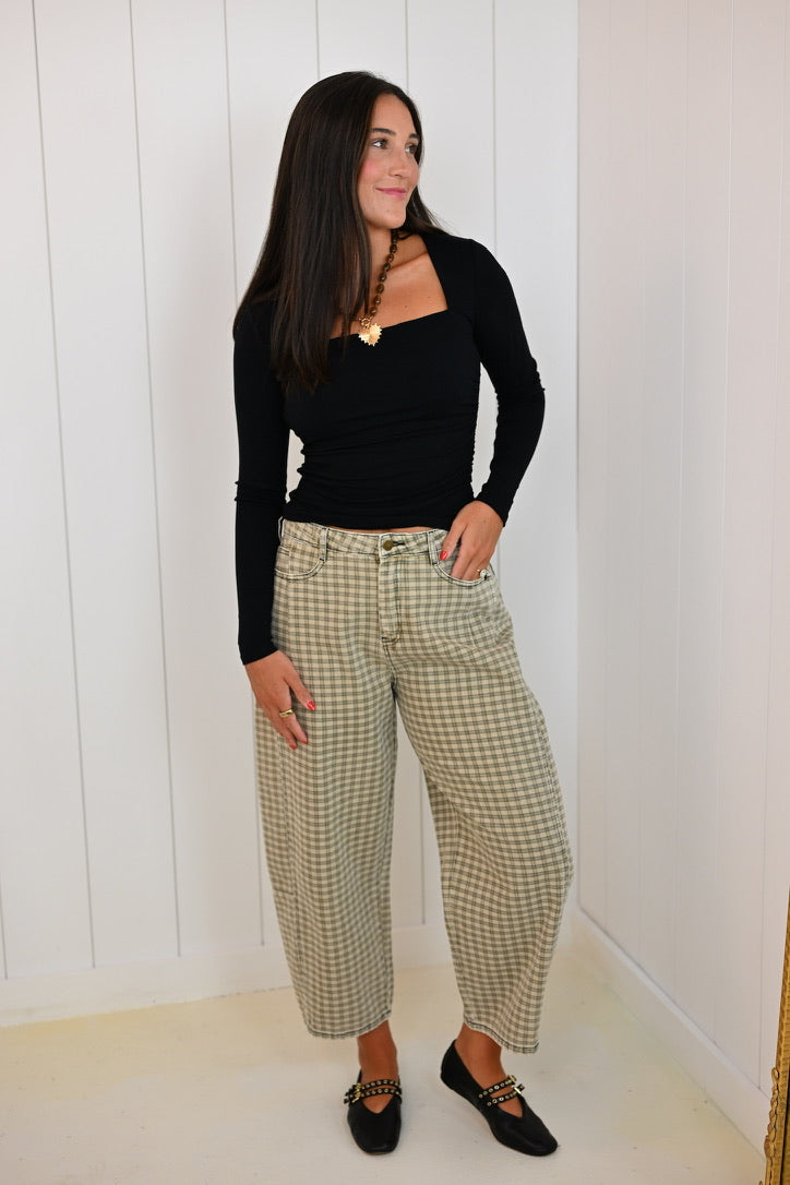 Black Ruched Long Sleeve