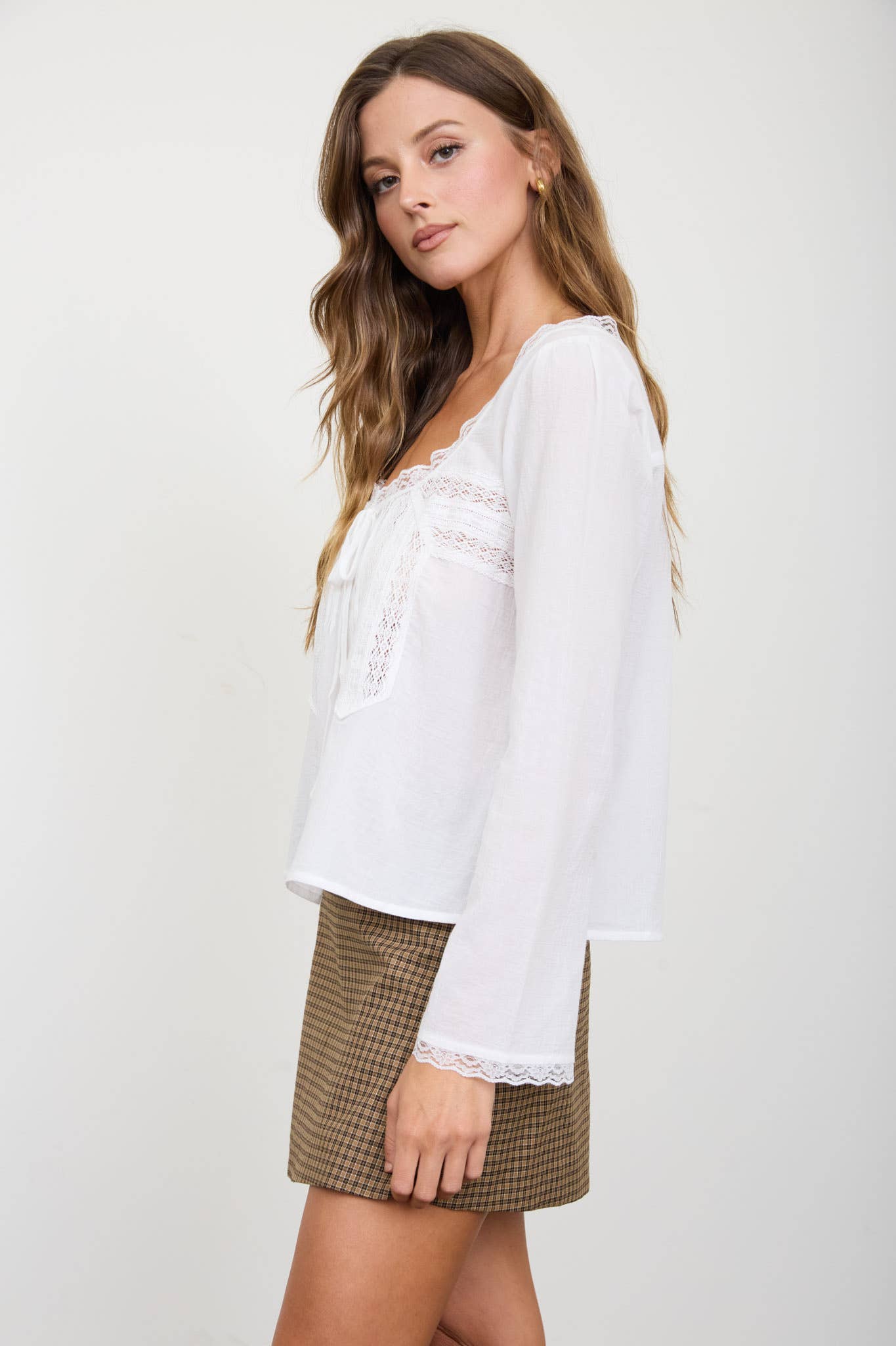 White Lace Trim Long Sleeve Top showing scoop neckline with scalloped lace trim