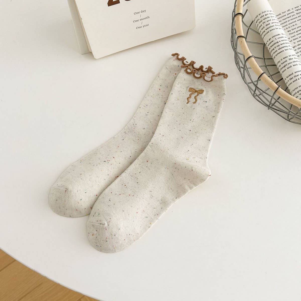 Ruffle Bows Embroidered Socks
