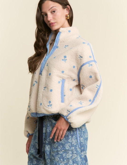 55c9963b-e3d8-42c0-bff4-f69a7211e160.jpg