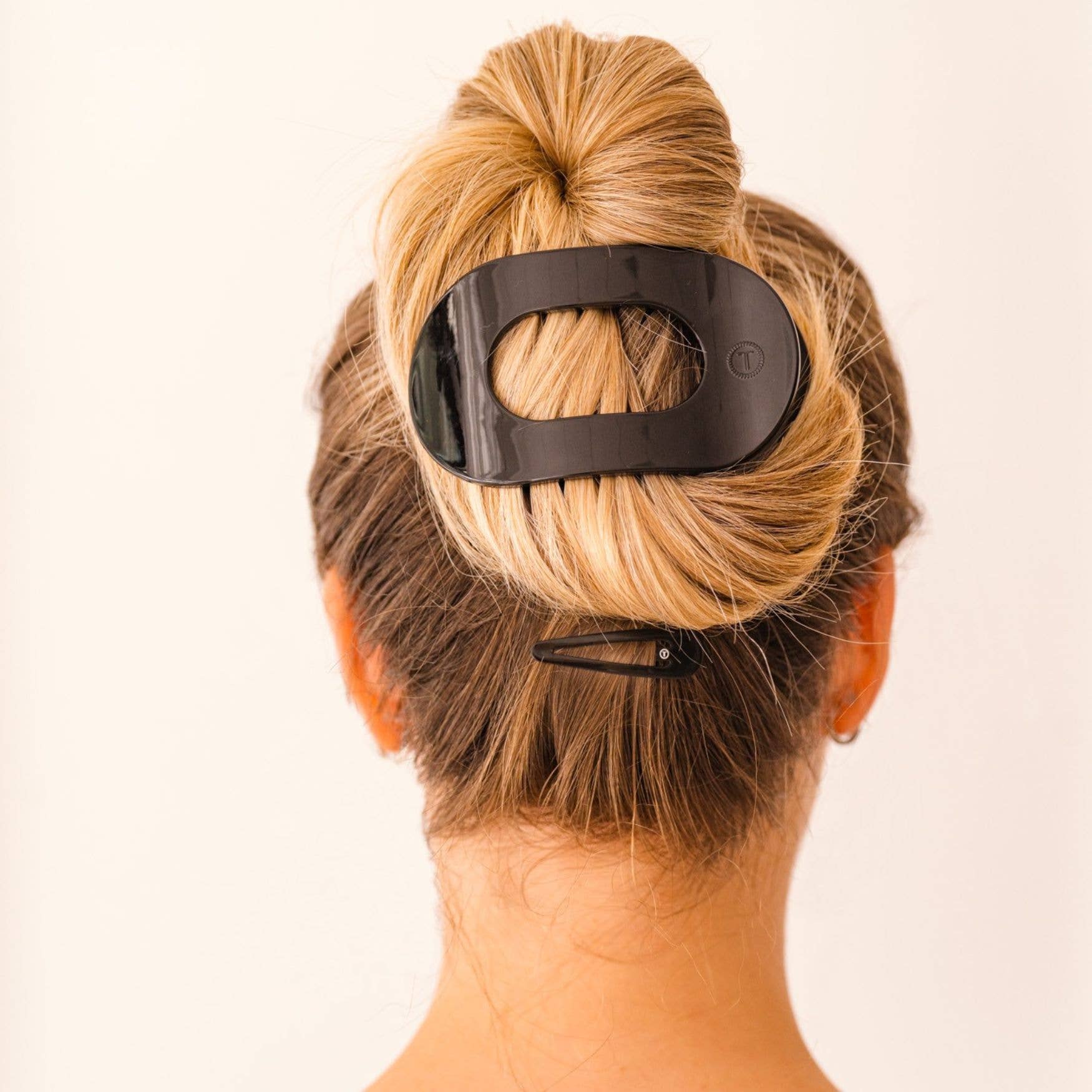 Jet Black Large Round Flat Hair Clip