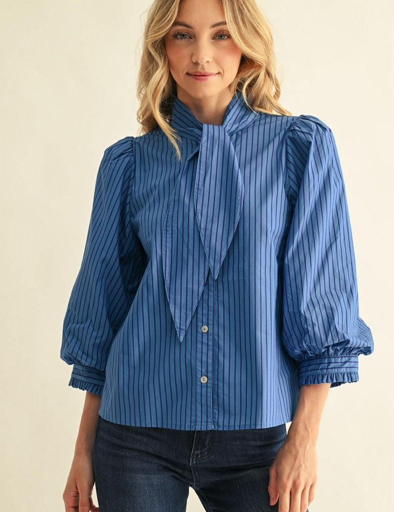 Blue B15536
