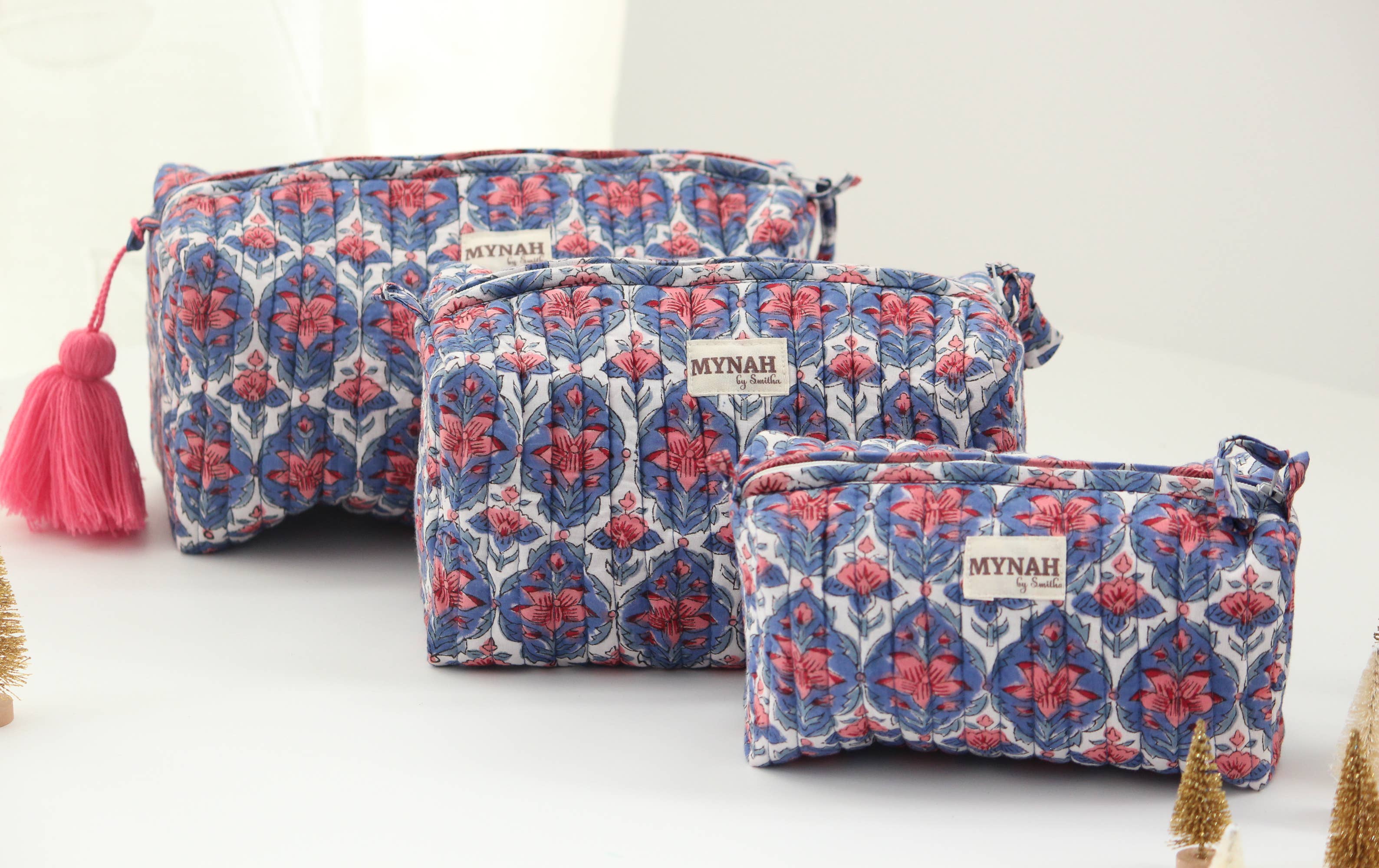 Nantucket Floral Makeup Bag - LARGE only