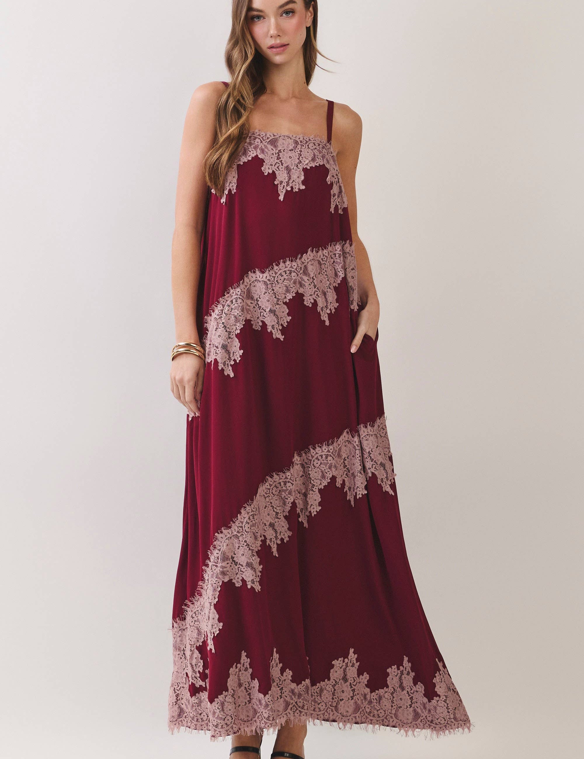 Red Contrast Lace Trim Maxi Dress — spaghetti strap and lace trim