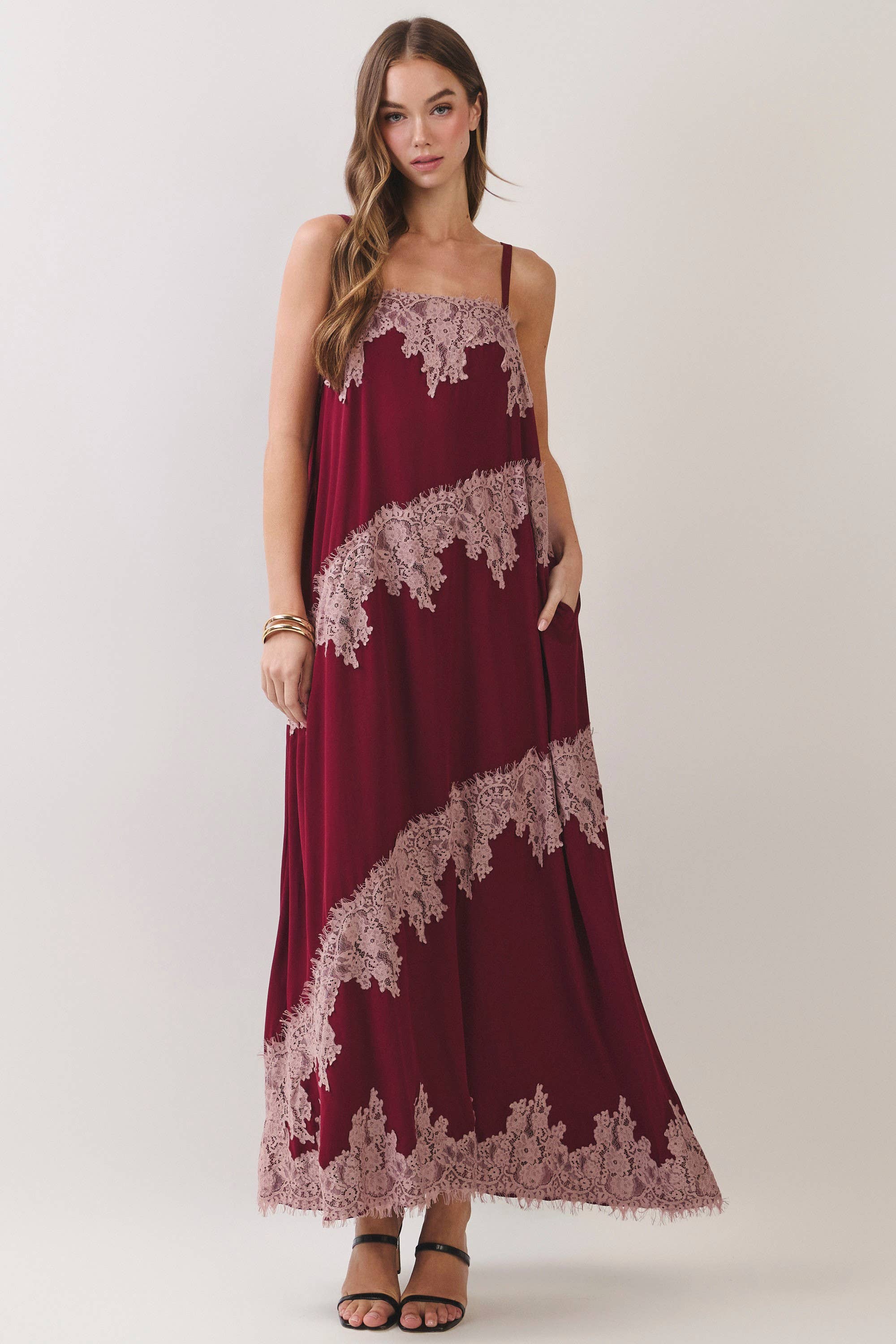 Red Contrast Lace Trim Maxi Dress — spaghetti strap and lace trim