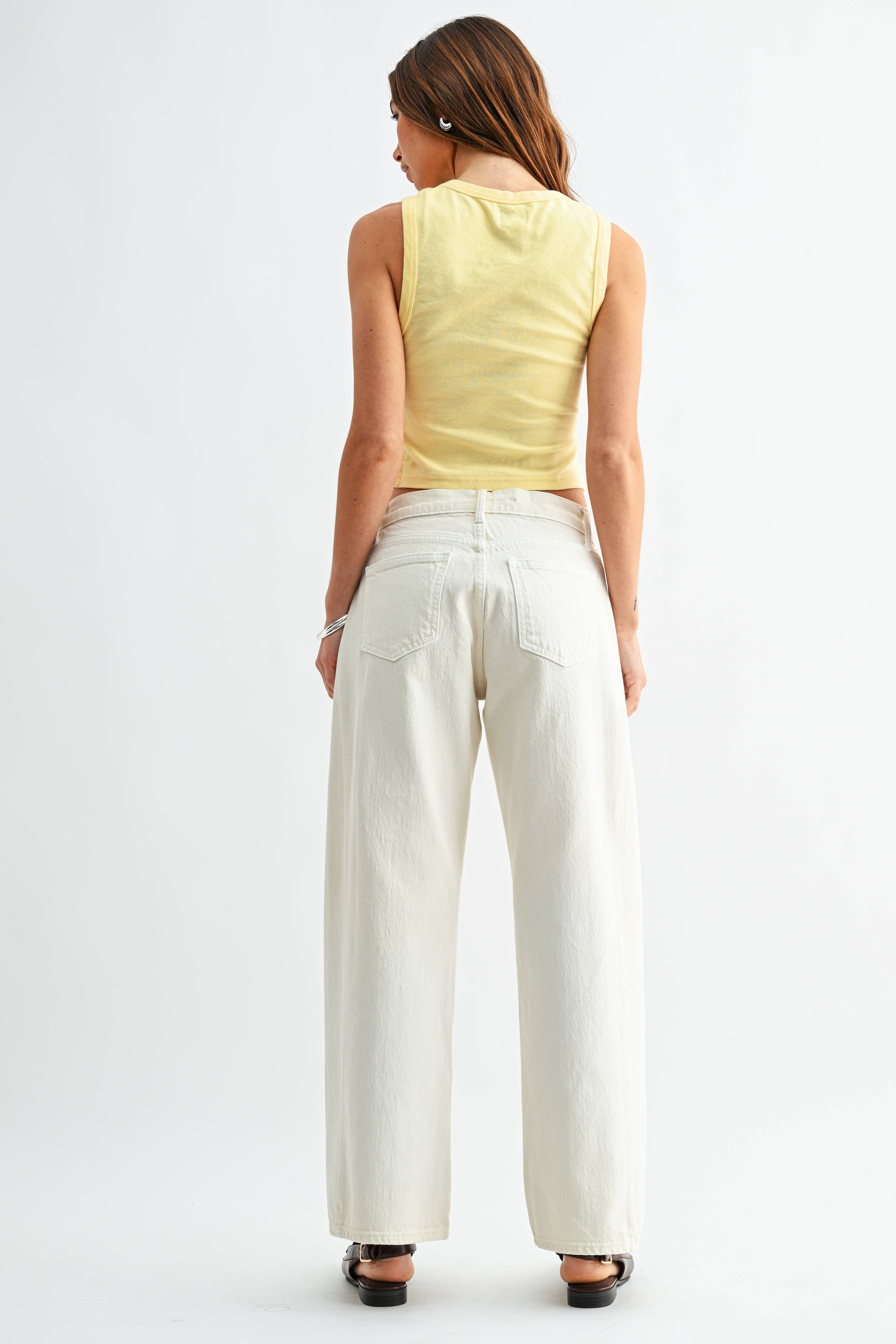 White Stretch Slight Barrel Twist