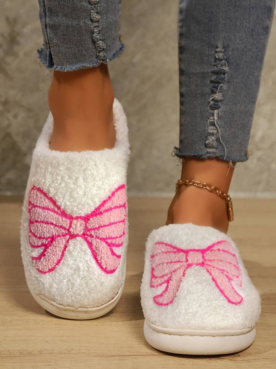 Pink Bow Plush Slippers