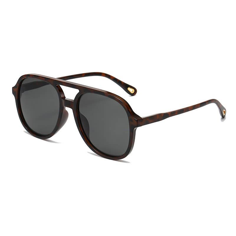 OVERSIZED SUNGLASSES