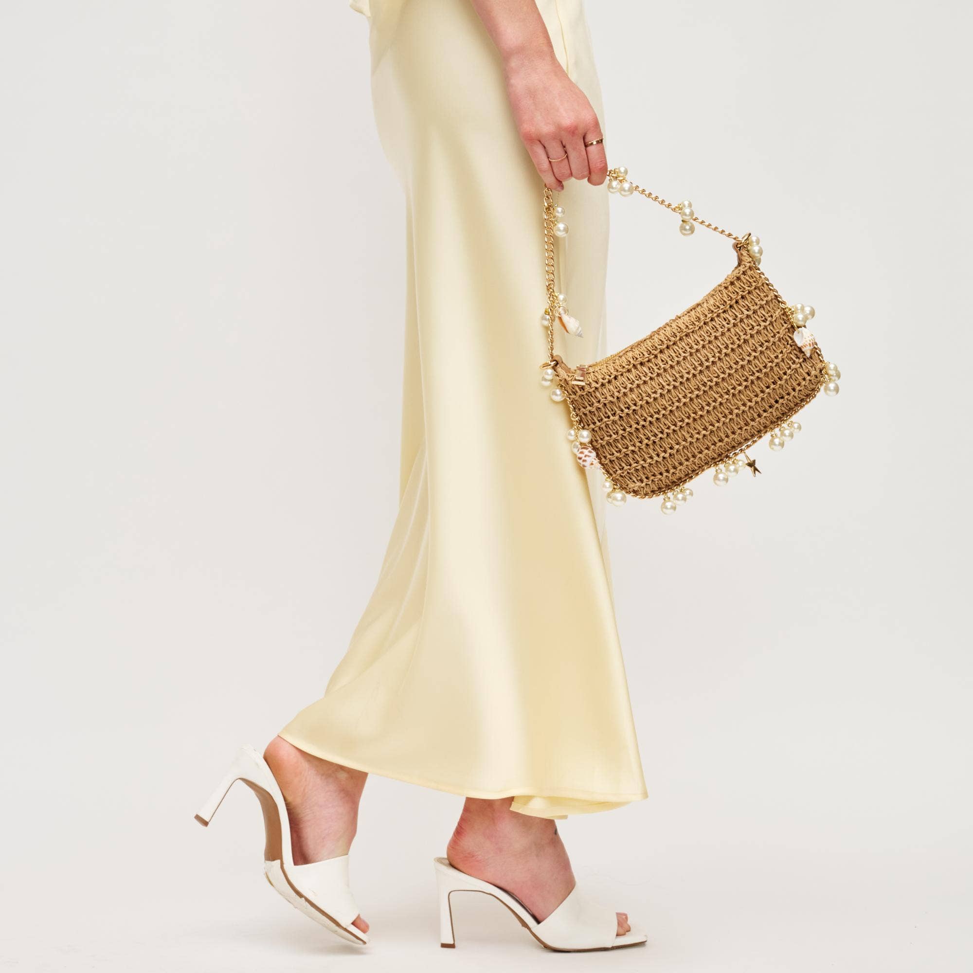 Seashell Straw Bag Evening Bag showing woven design