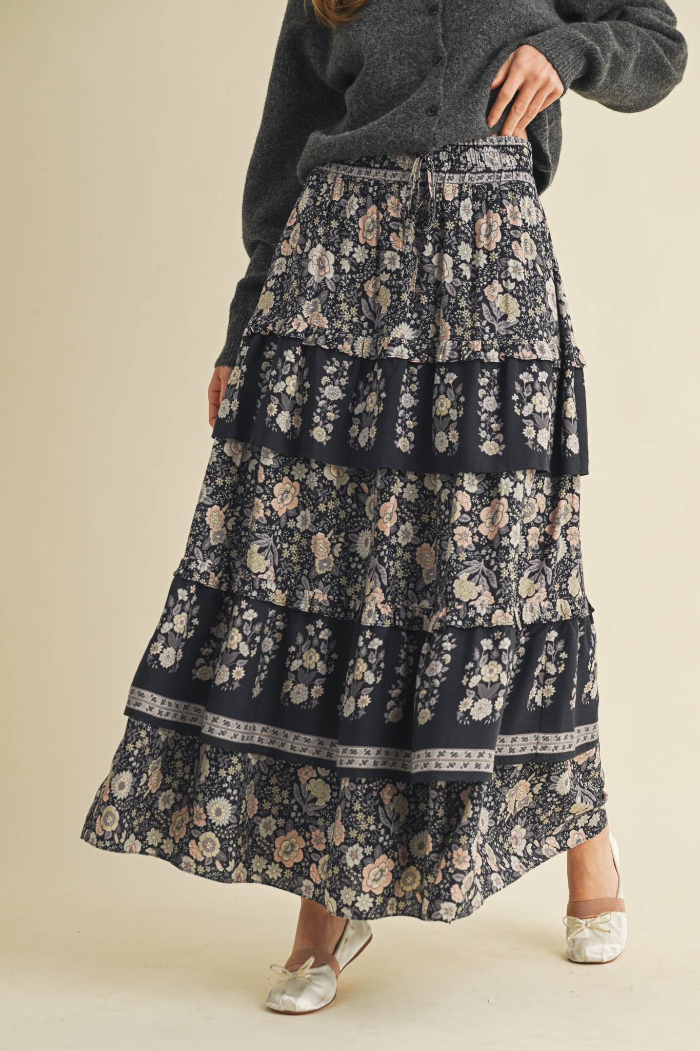 Black Ruffle Tiered Print Midi Skirt