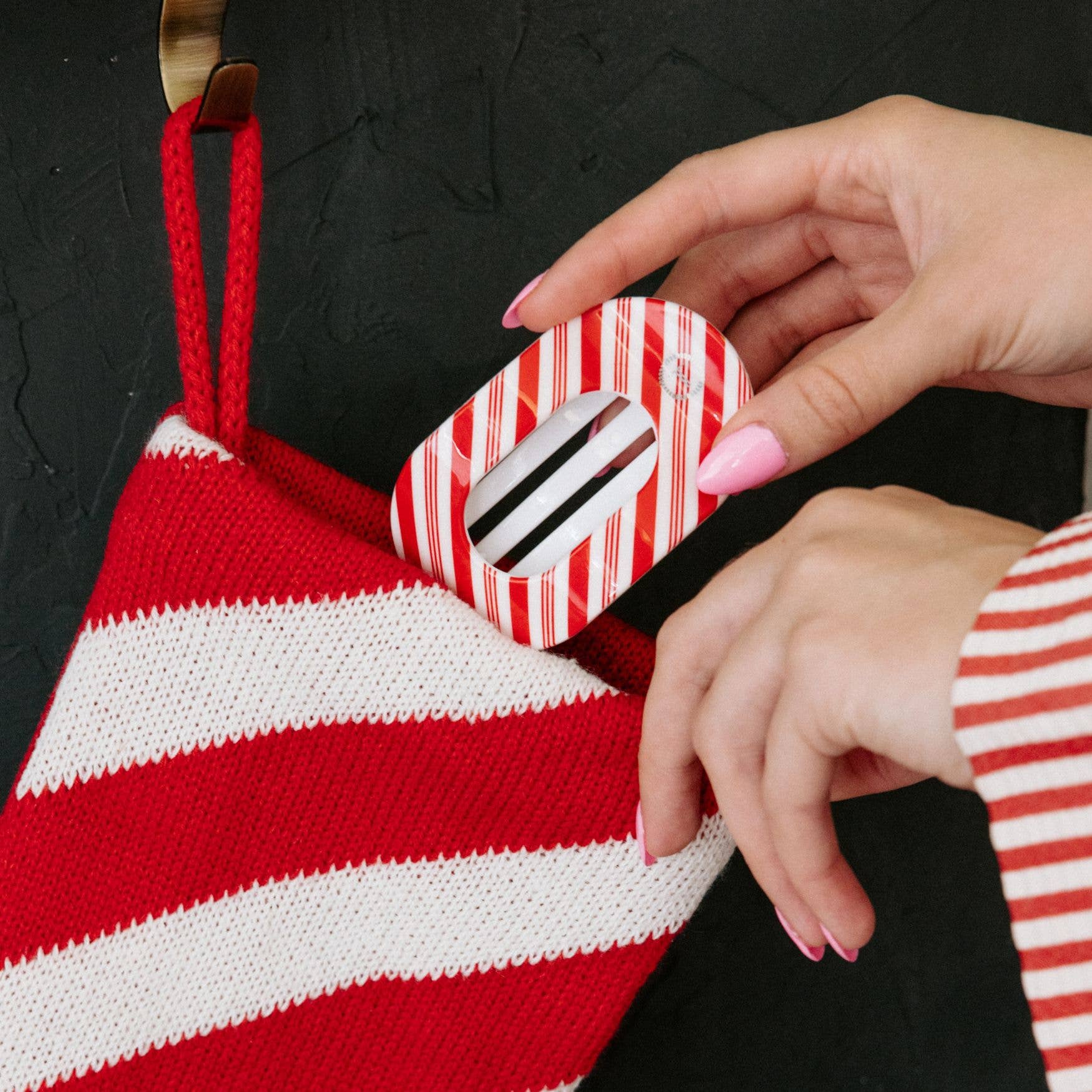 Candy Cane Small Round Flat Clip