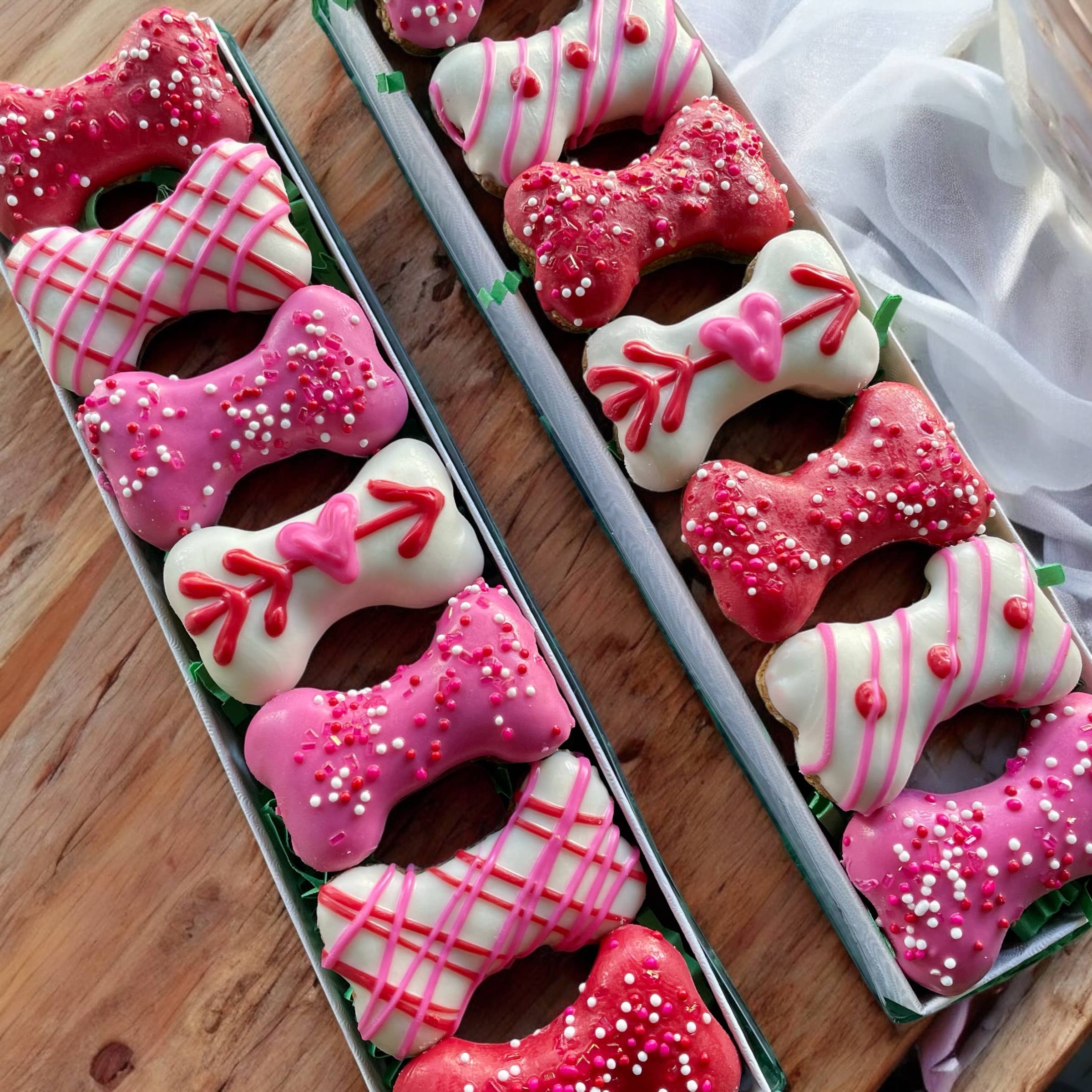 Valentines Mini bone dog treat box