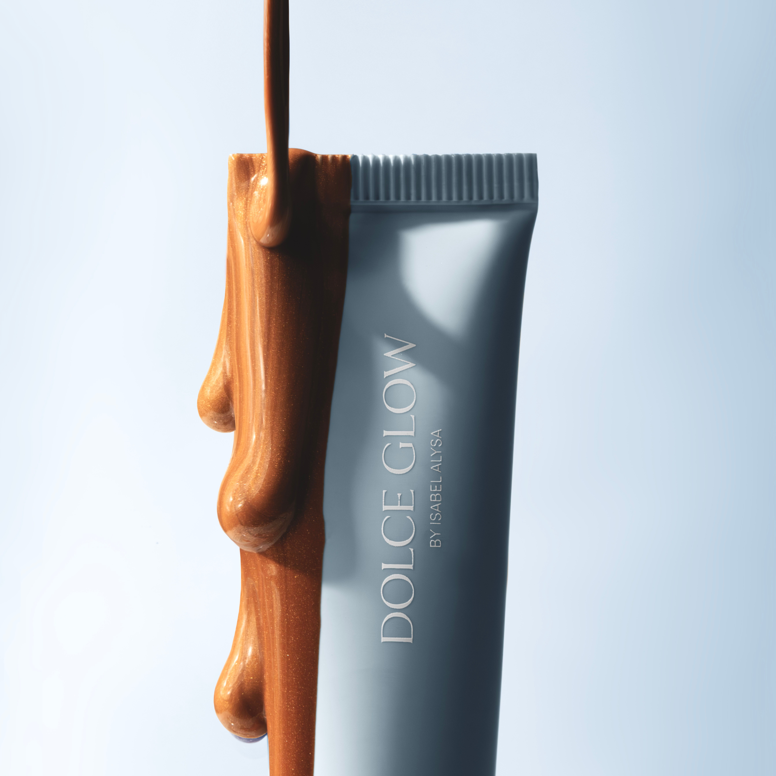 Contour Self-Tanning Sculpt + Glow