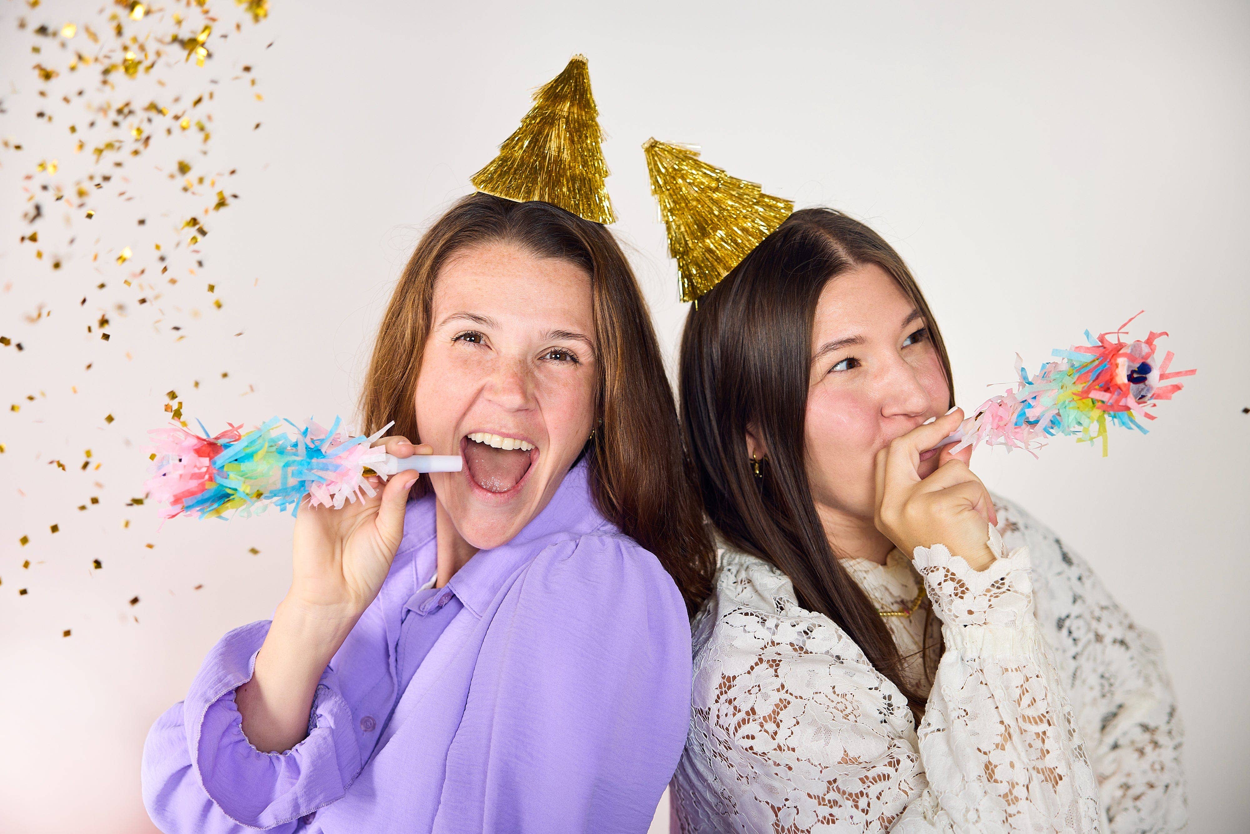 Frill Seeker Fringe Confetti Party Blowers (6 ct) — view 6
