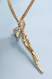 PEARL EMBELLISHED BOW PENDANT NECKLACE | 31N24080: Gold