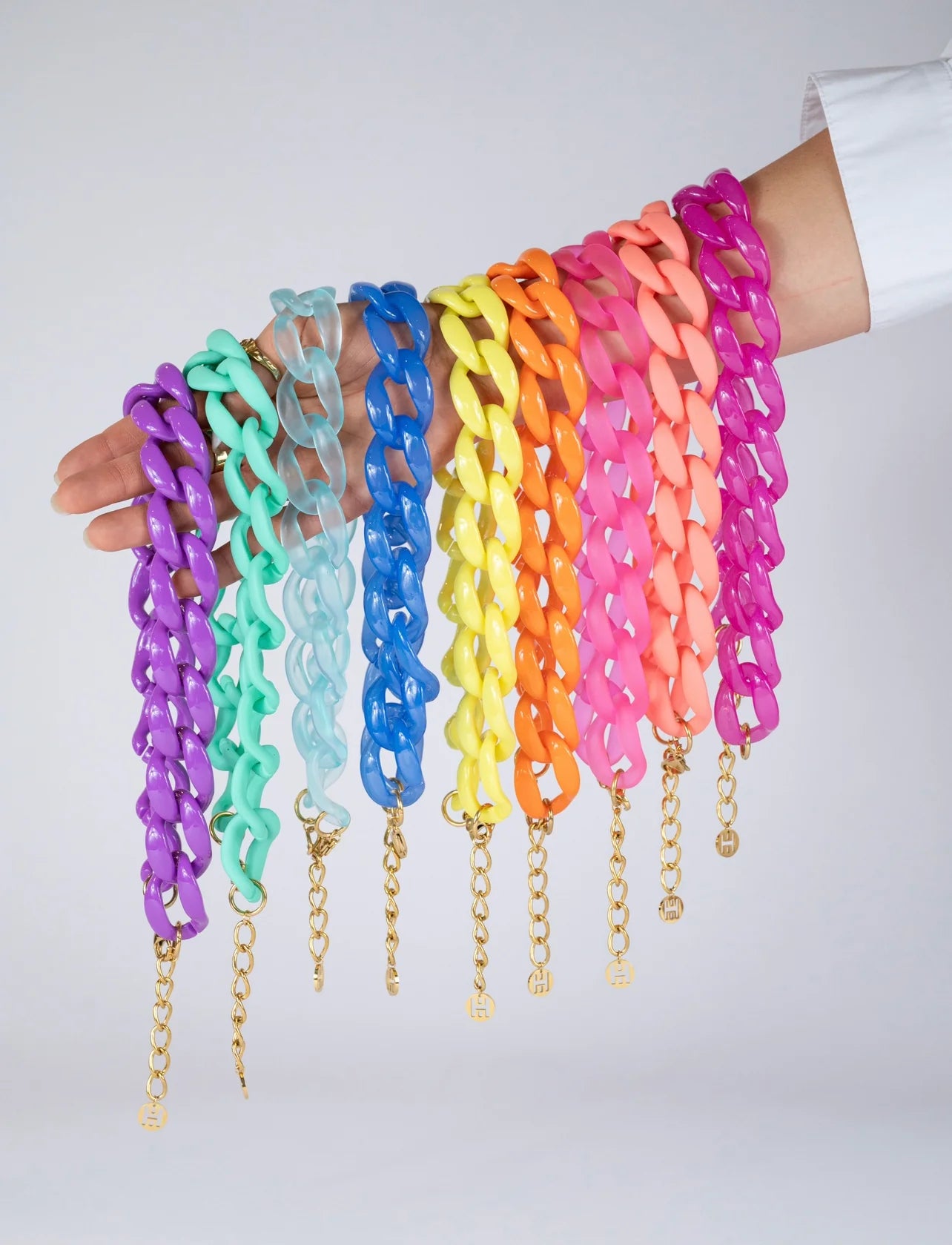 Dark Blue Acrylic Chain Link Necklace