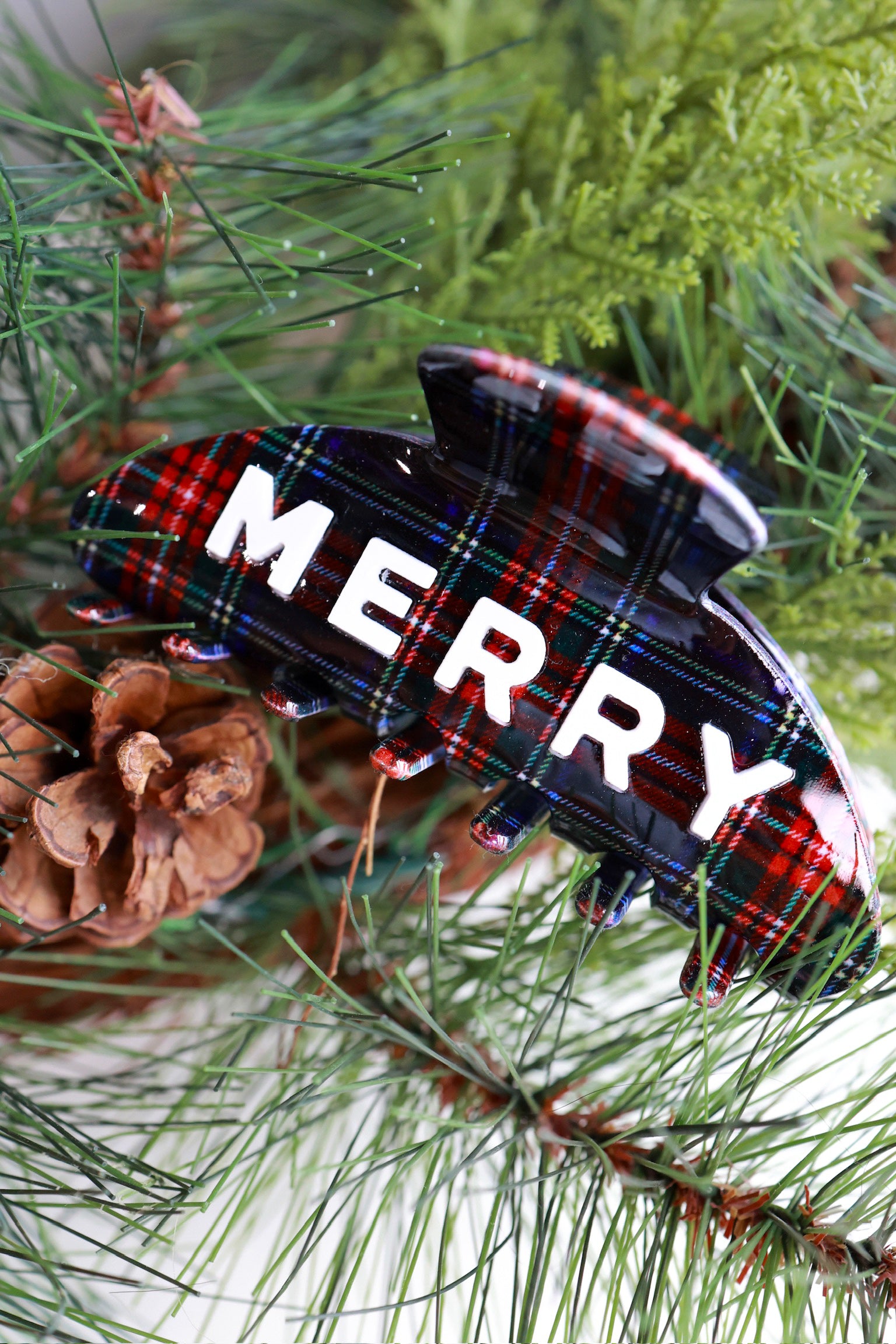 Navy Merry Plaid Claw Clip