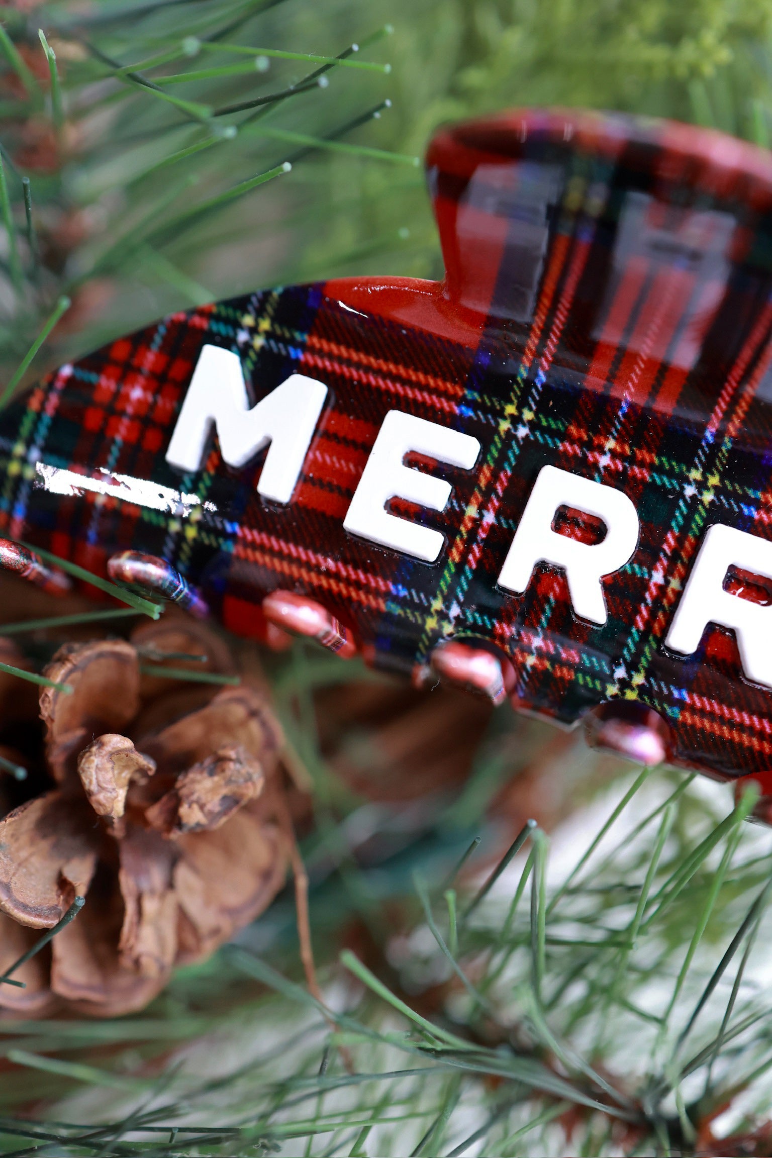 Red Merry Plaid Claw Clip