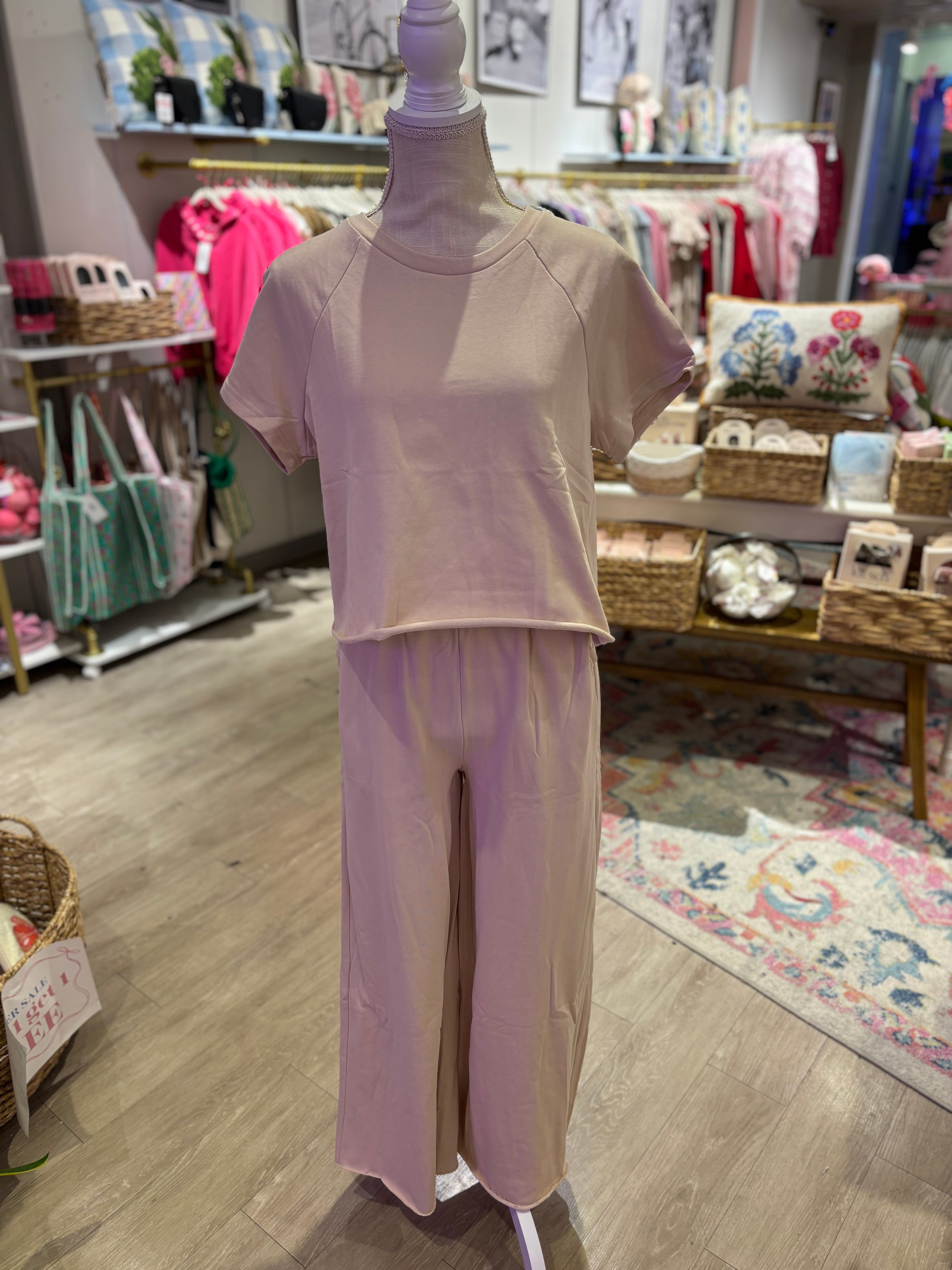 Cream Short Sleeve Shirt & Sweatpants Set