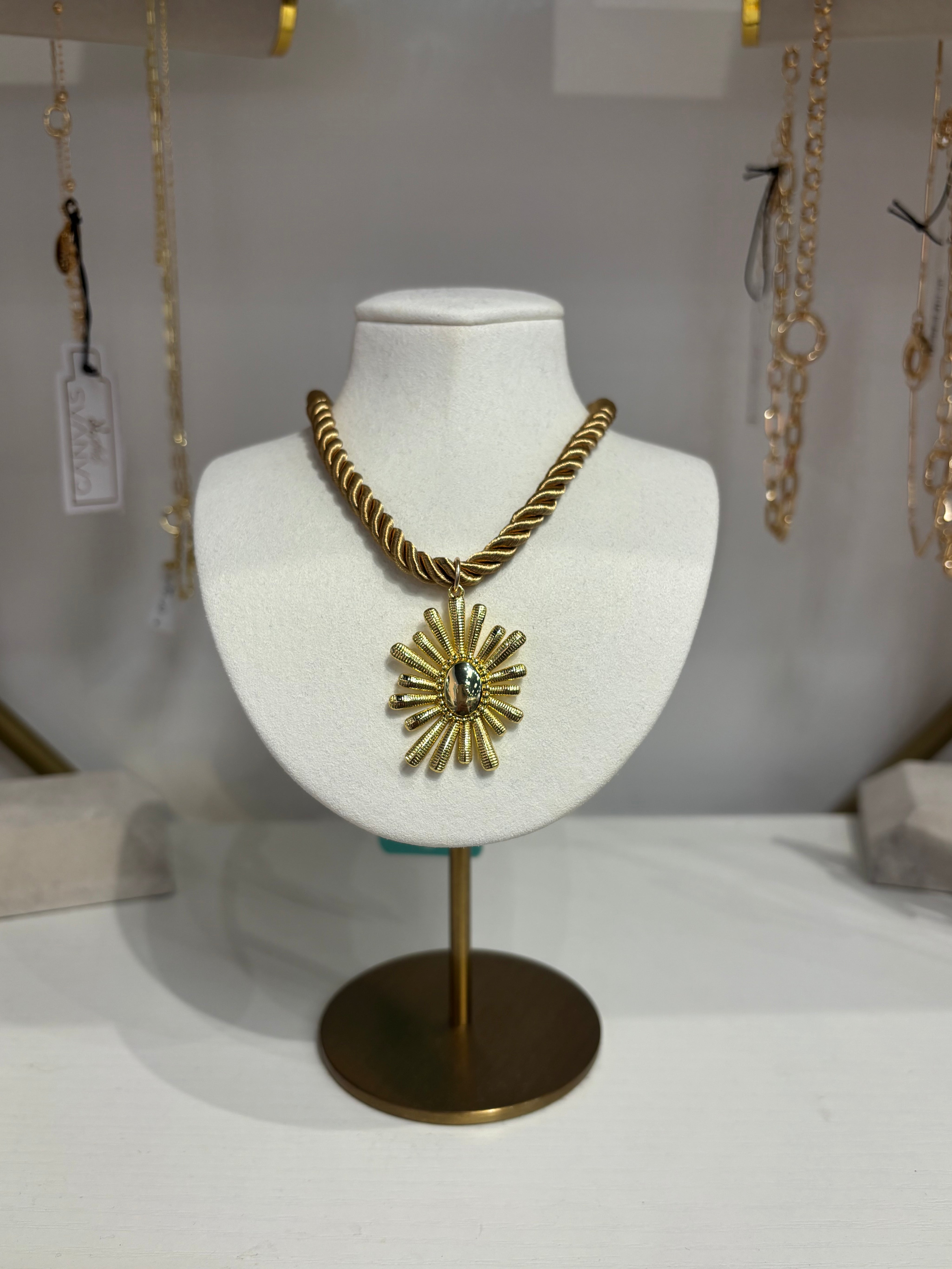 Flower Gold Rope Necklace
