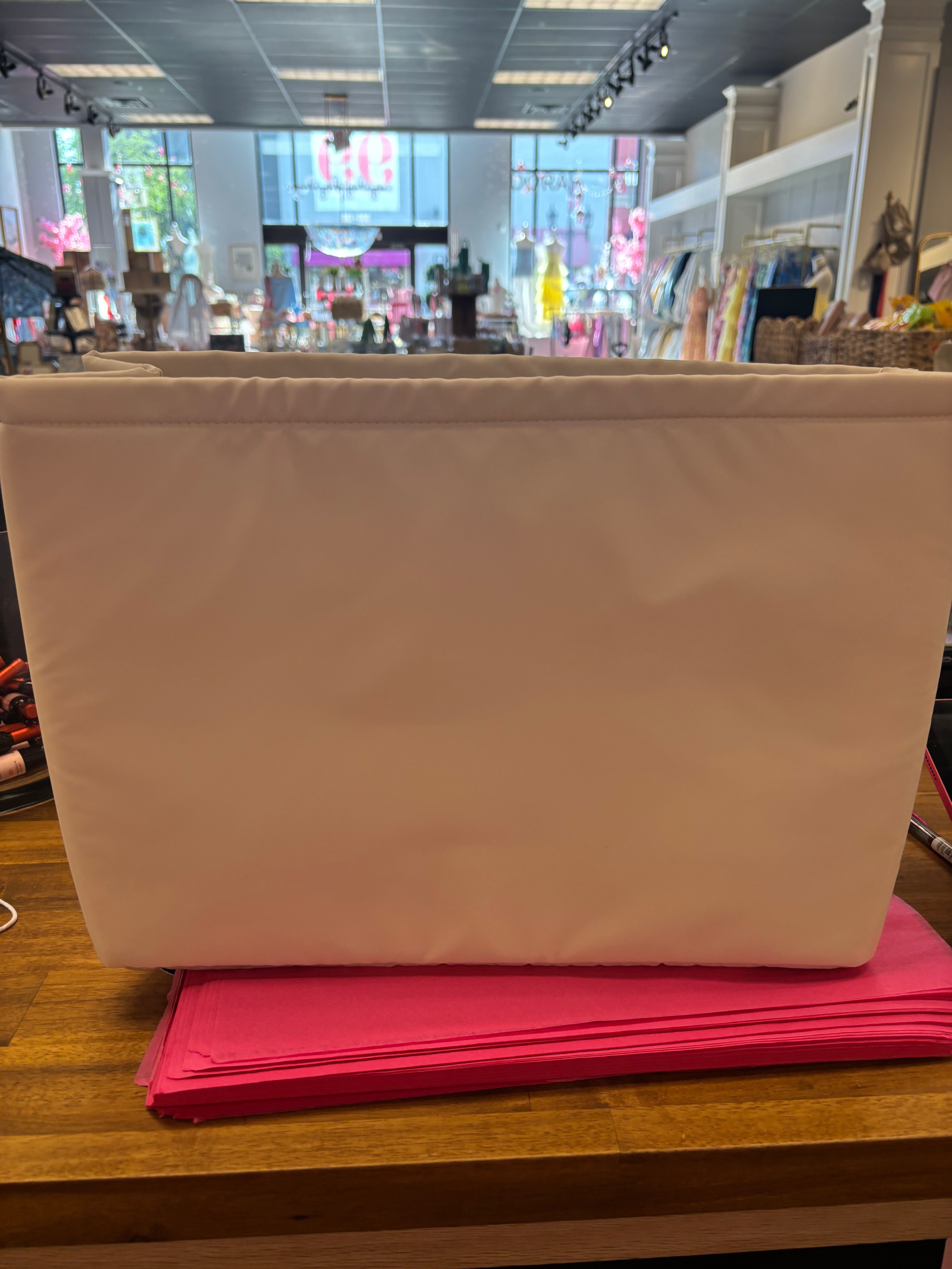 Cream Tote Organizer