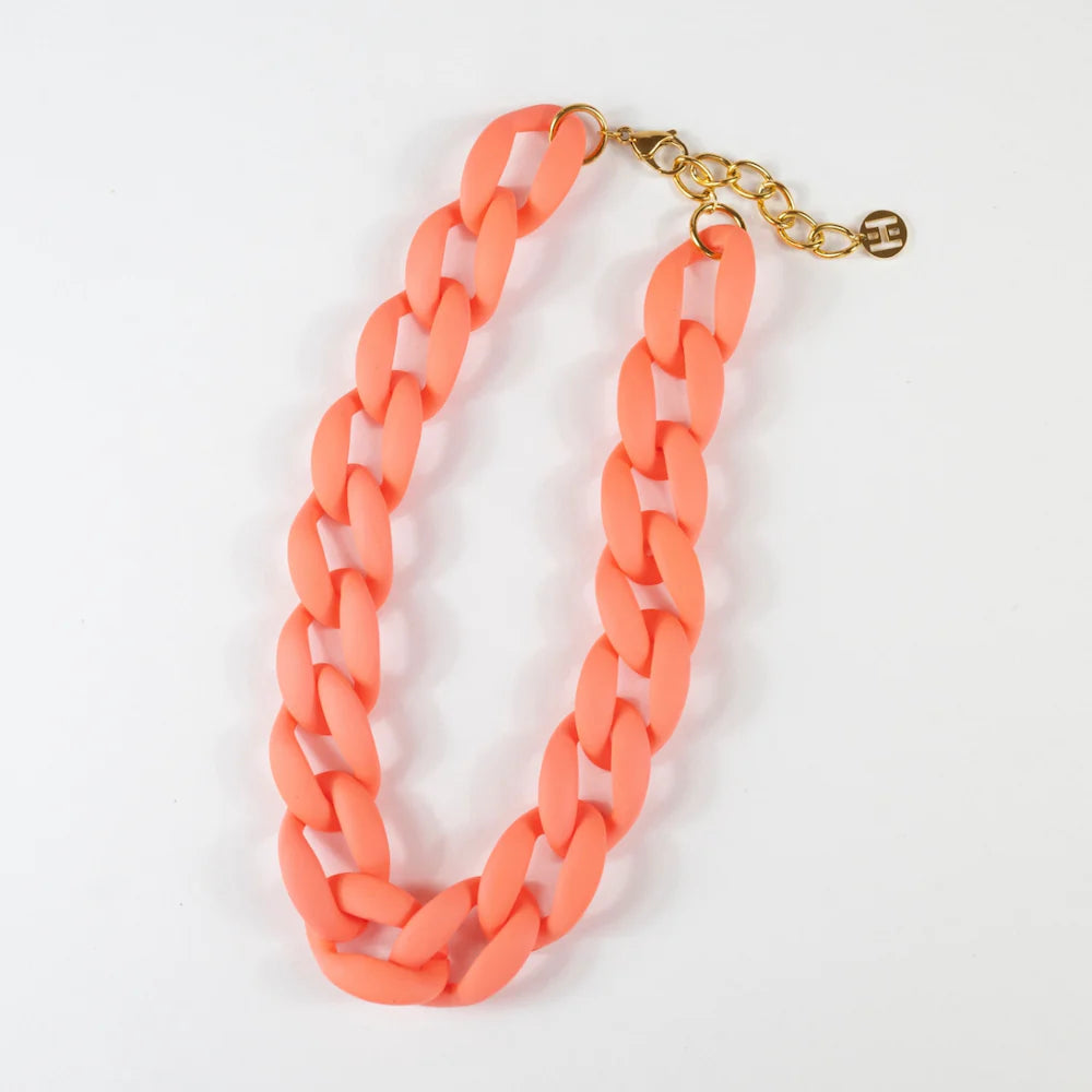 MatteCoralChainNecklace_1000x1000_1112aac7-76b3-440d-be30-cae73fdf78ce_jpg.webp
