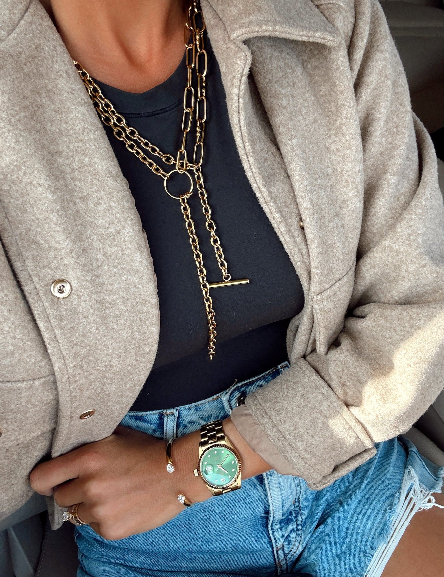 Gold Circle & Bar Chain Necklace