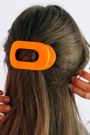 Flat Round Hair Clip | Medium | University of Tennessee showing lightweight, durable, and nearly unbreakable