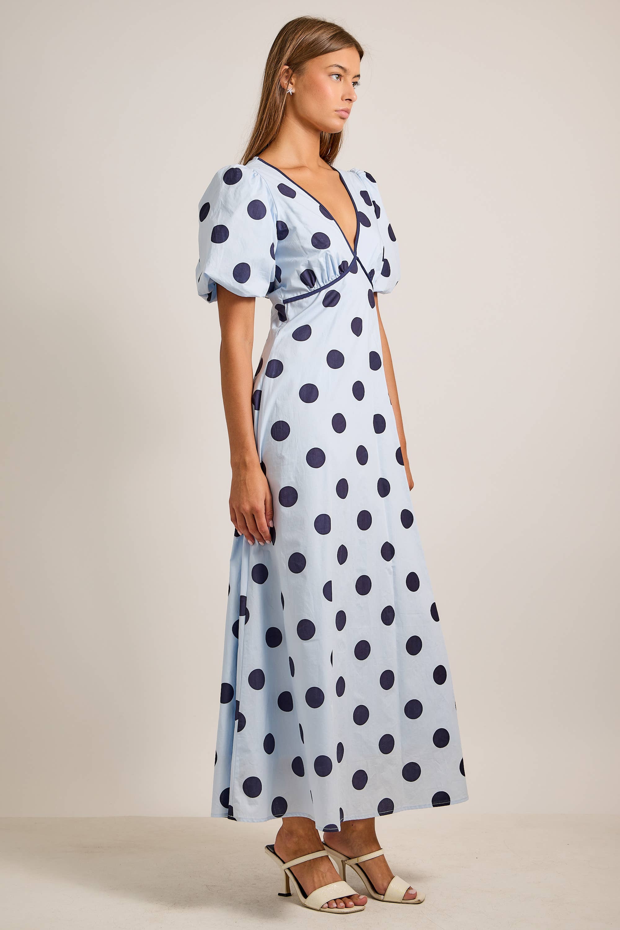 Deep V-neck Maxi Dress With Bubble Sleeves