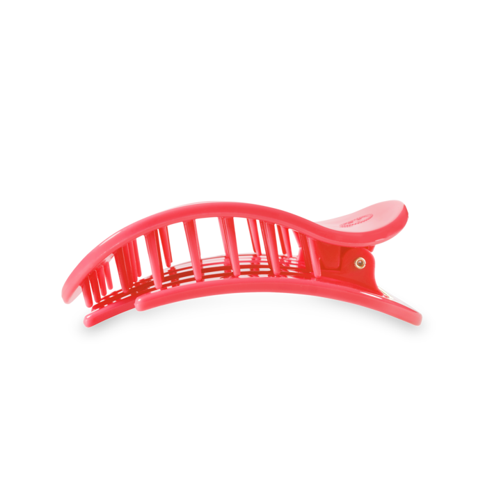 Flat Round Hair Clip | Medium | Bikini Boardroom showing bendable teeth for a secure yet gentle hold