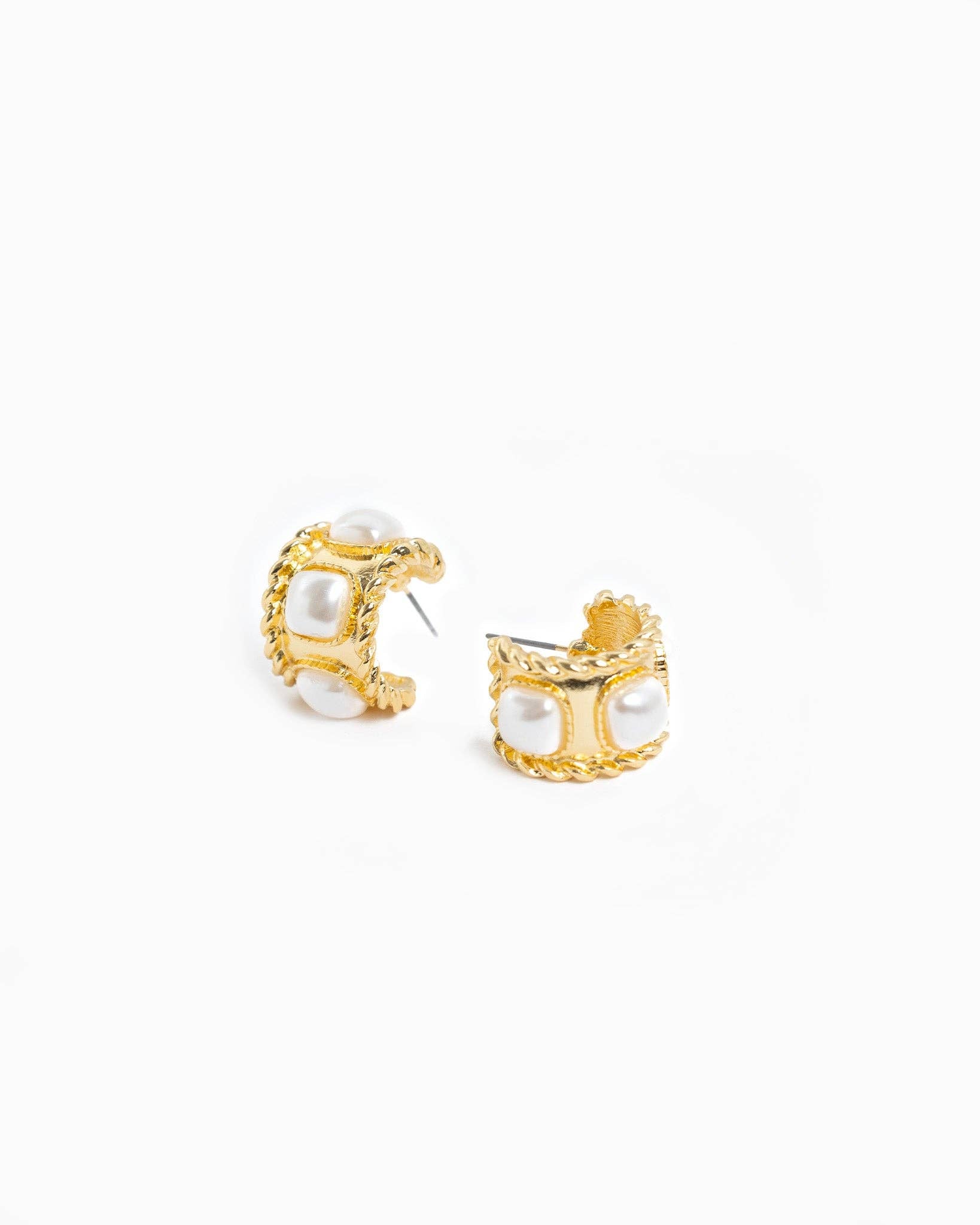 Gold Rope Textured Pearl Hoop Earring
